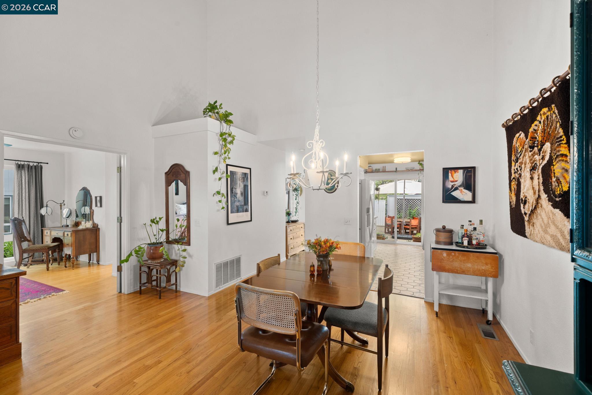 Detail Gallery Image 19 of 46 For 225 Woodside Ct, Grass Valley,  CA 95945 - 2 Beds | 2 Baths