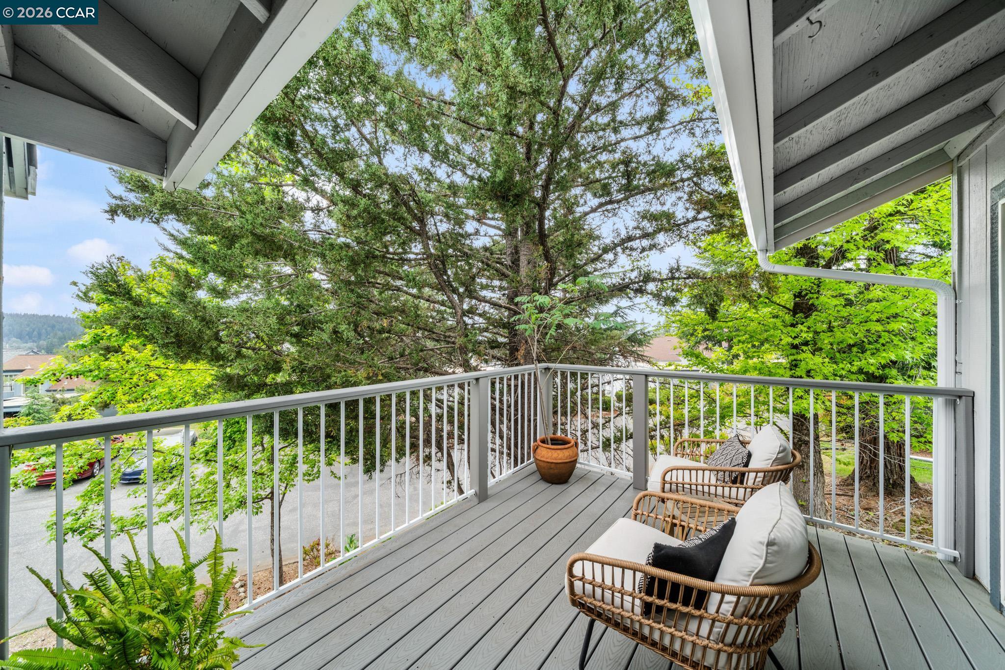 Detail Gallery Image 33 of 46 For 225 Woodside Ct, Grass Valley,  CA 95945 - 2 Beds | 2 Baths