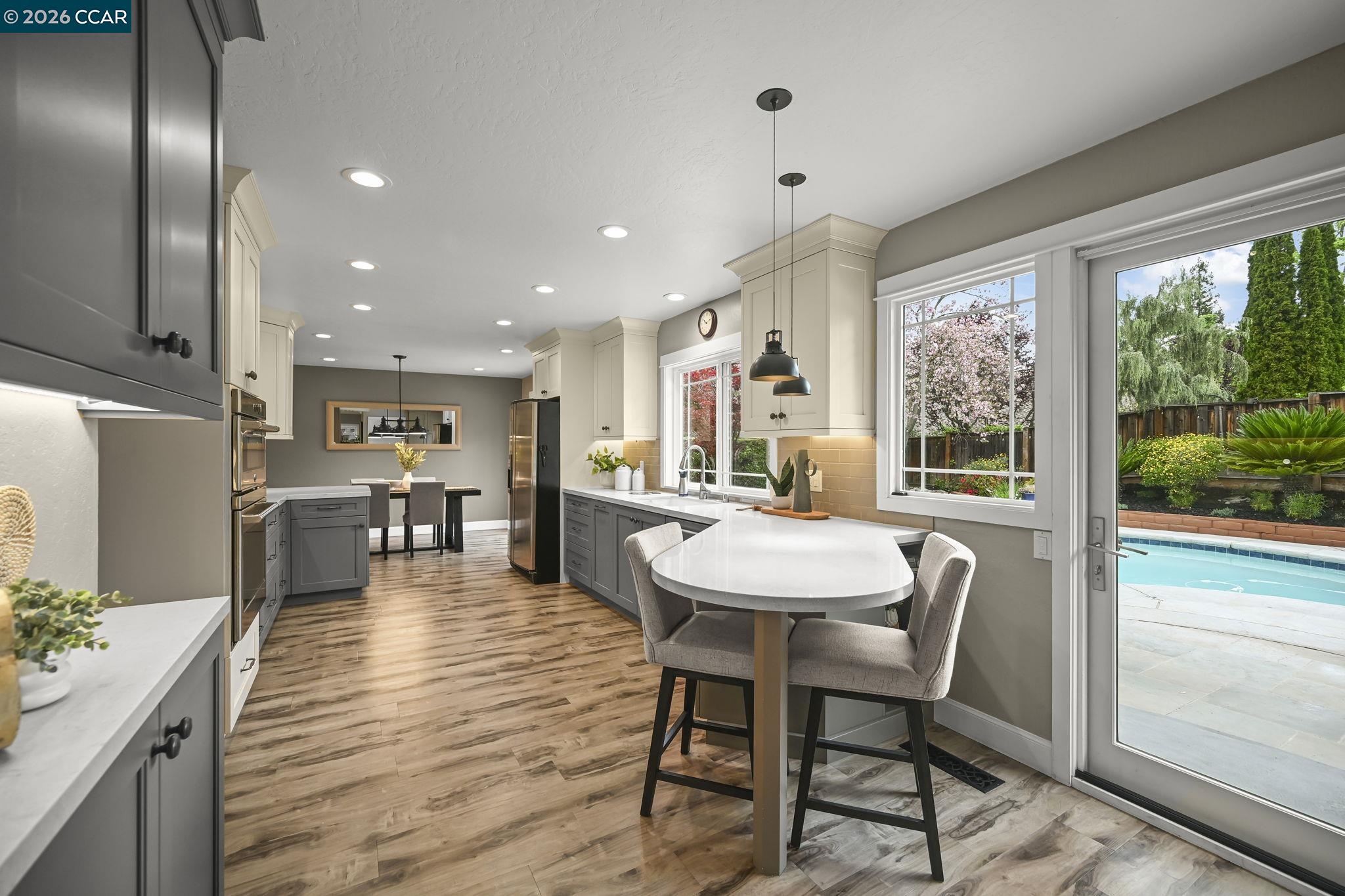 Detail Gallery Image 9 of 36 For 11 Ambleside Ct, Danville,  CA 94526 - 5 Beds | 2/1 Baths