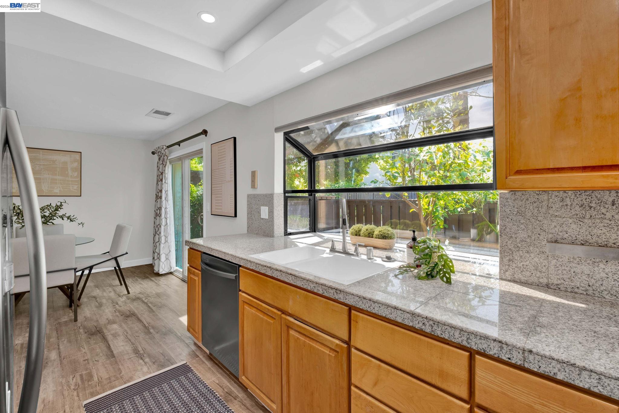 Photo #12: 41129261 Listing: Photo #12