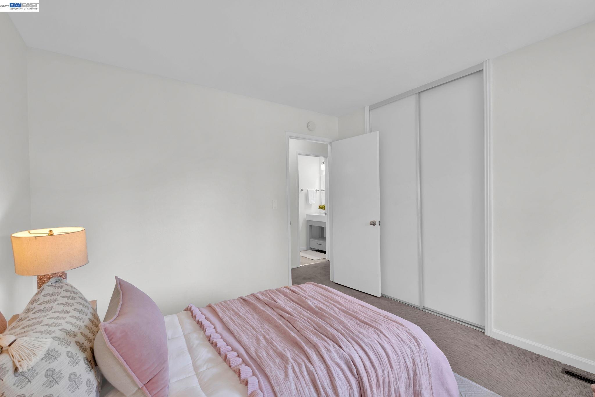 Photo #23: 41129261 Listing: Photo #23