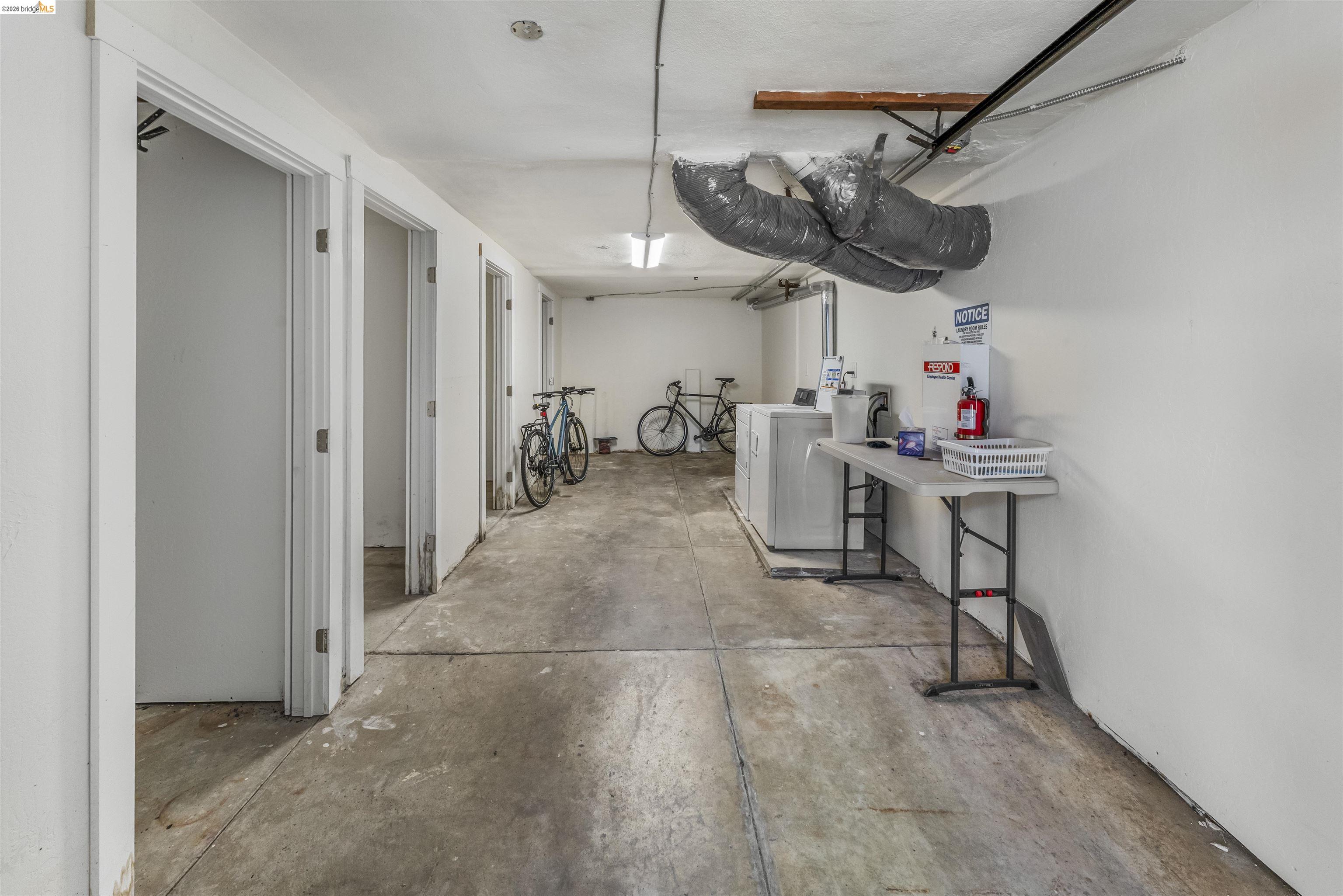 Detail Gallery Image 12 of 17 For 2421 Hilgard Ave, Berkeley,  CA 94709 - – Beds | – Baths