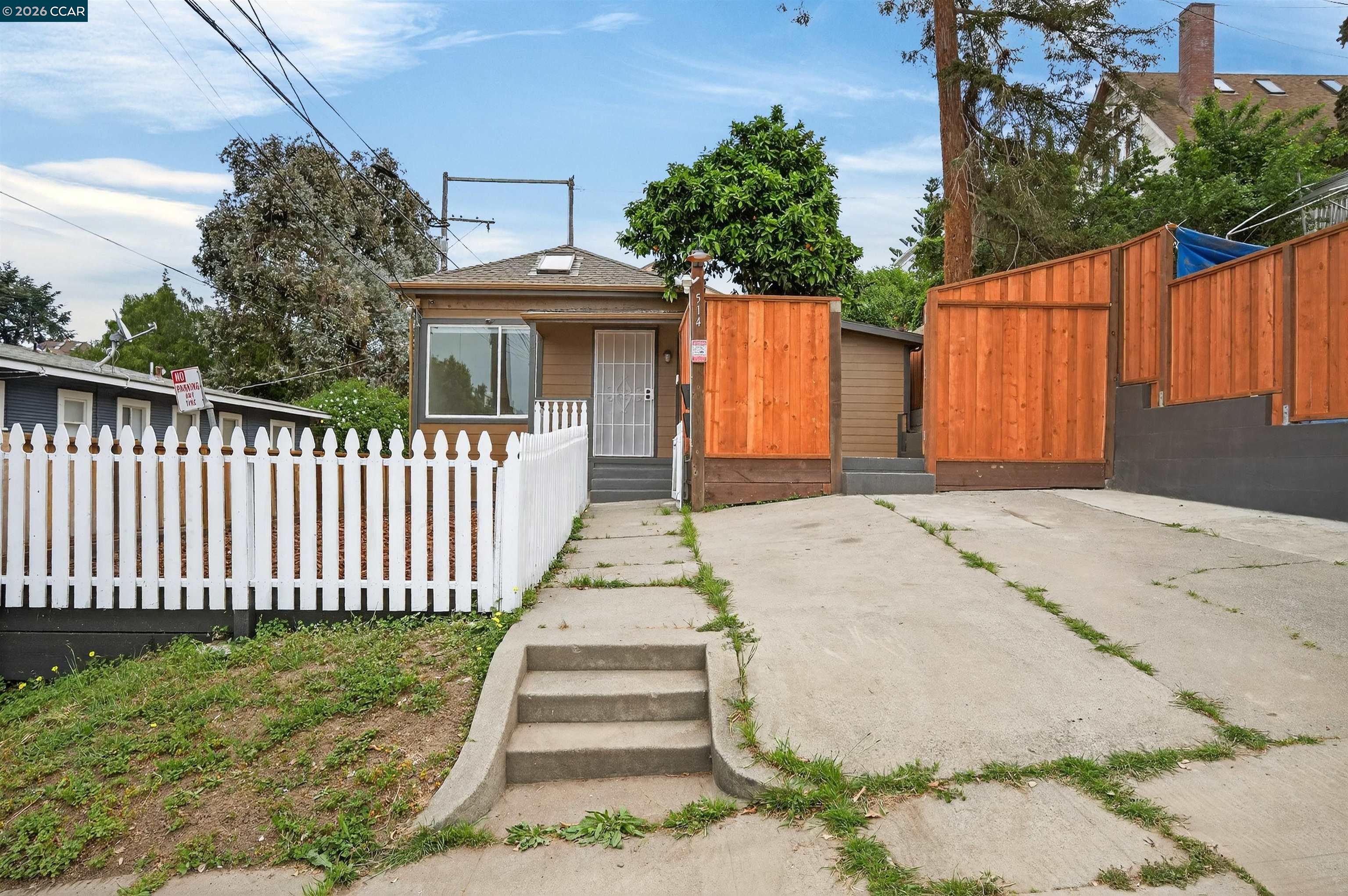 Detail Gallery Image 6 of 26 For 514 Butte St, Vallejo,  CA 94590 - 2 Beds | 2 Baths