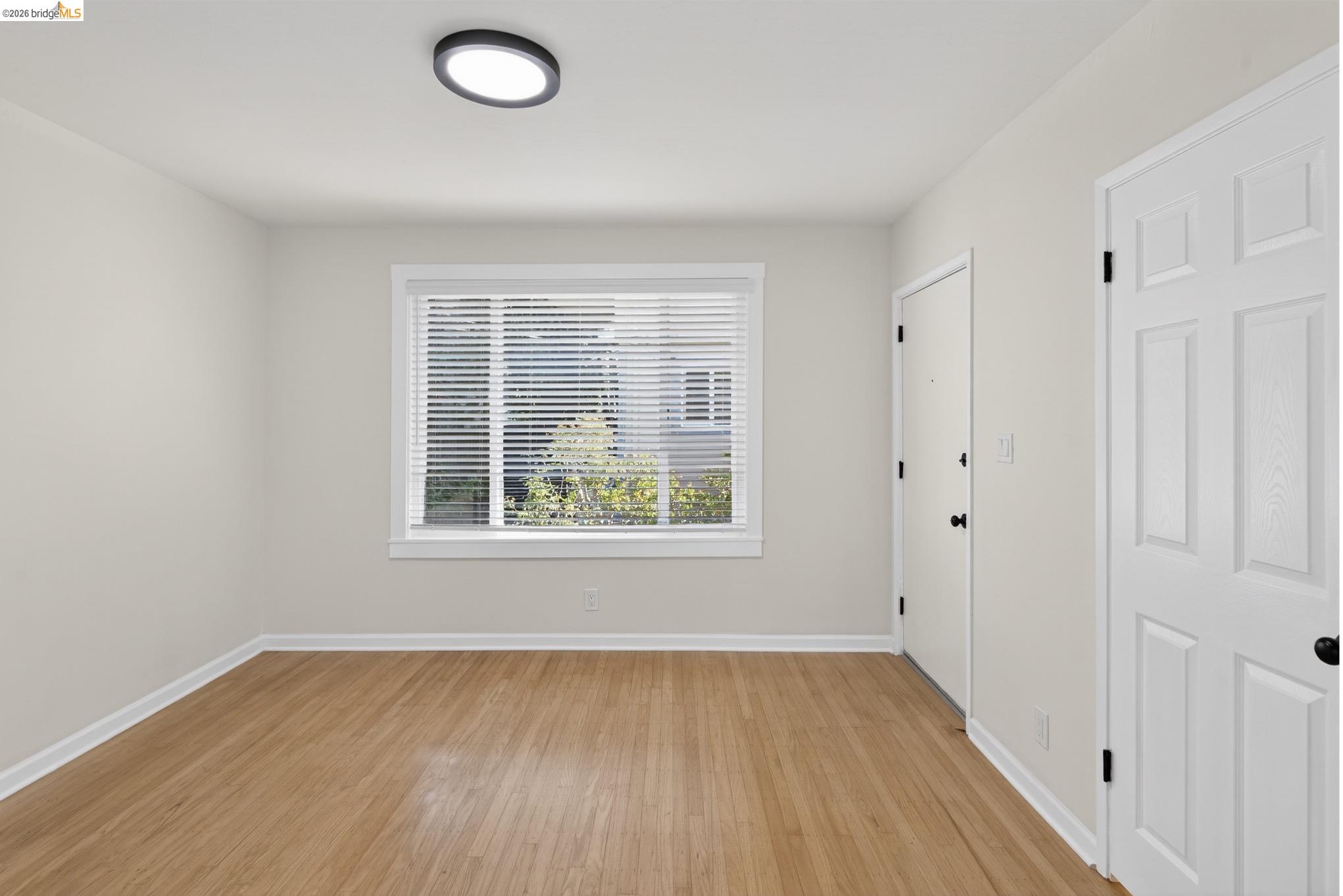 Detail Gallery Image 11 of 60 For 1929 Haste St, Berkeley,  CA 94704 - – Beds | – Baths