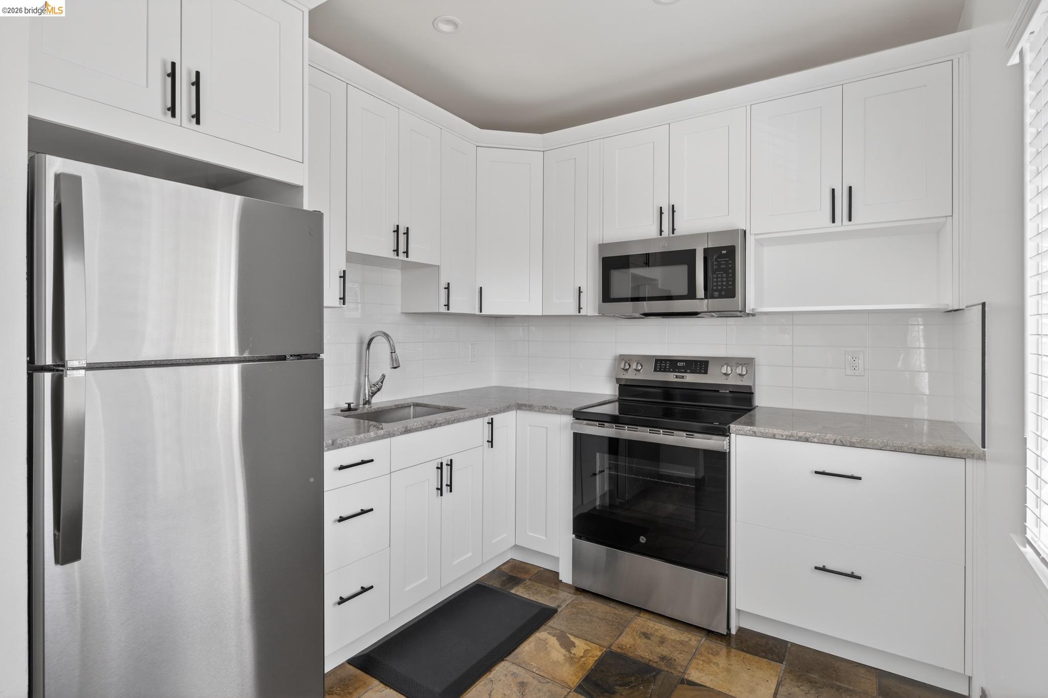 Detail Gallery Image 46 of 60 For 1929 Haste St, Berkeley,  CA 94704 - – Beds | – Baths