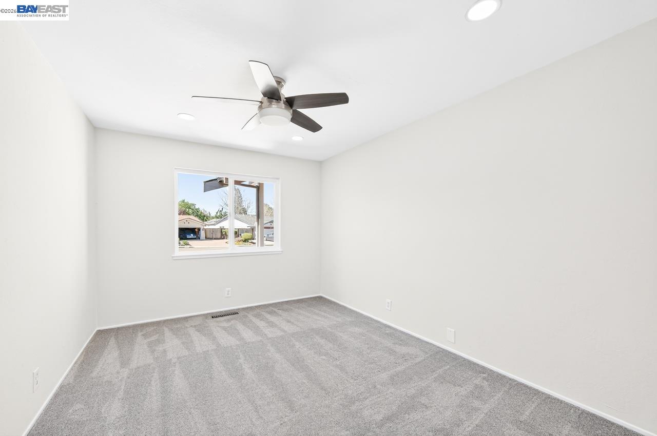 Detail Gallery Image 24 of 44 For 3921 Alma Ct, Pleasanton,  CA 94588 - 4 Beds | 2 Baths
