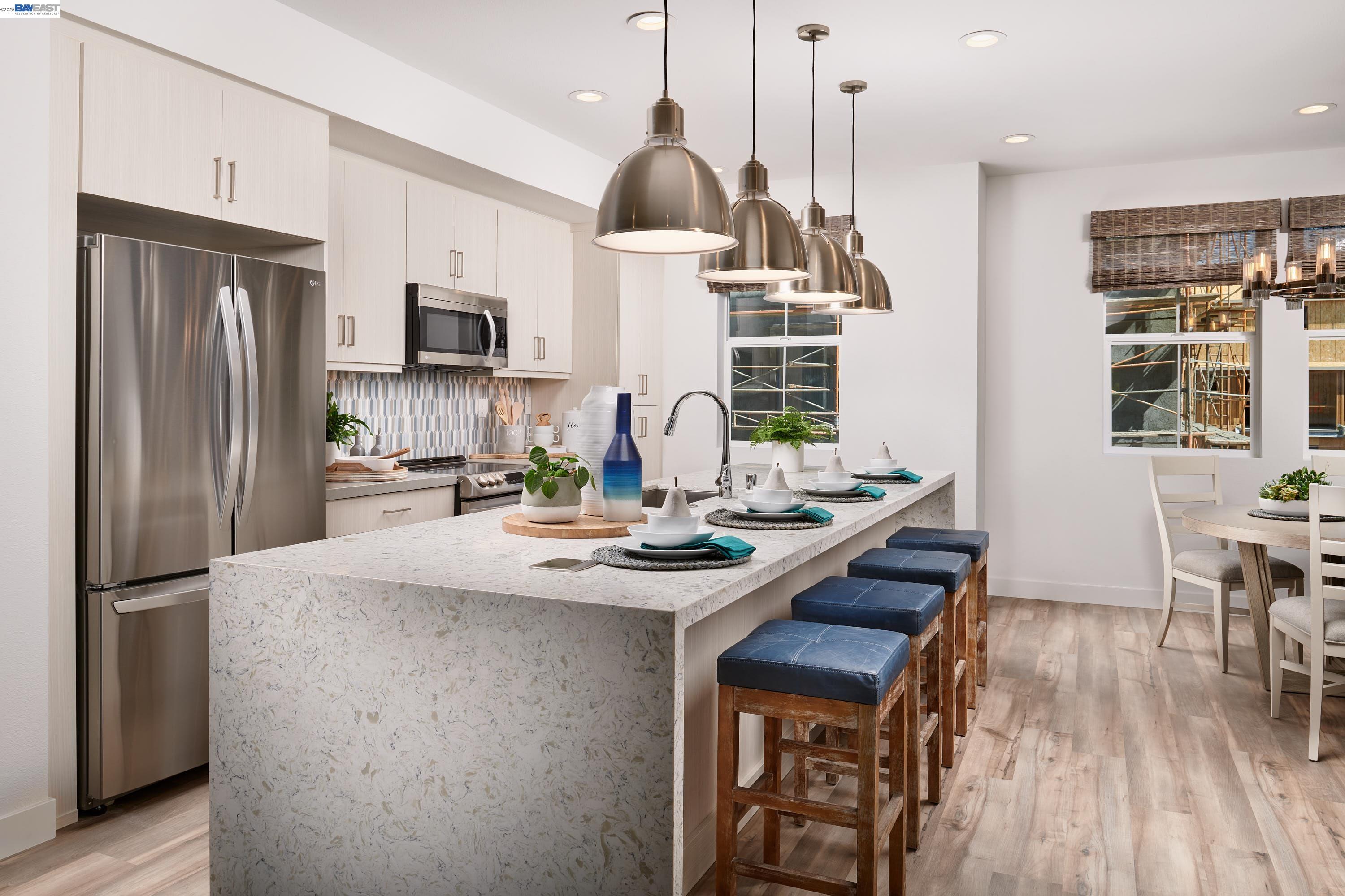 Photo #3: 41129269 Listing: Photo #3