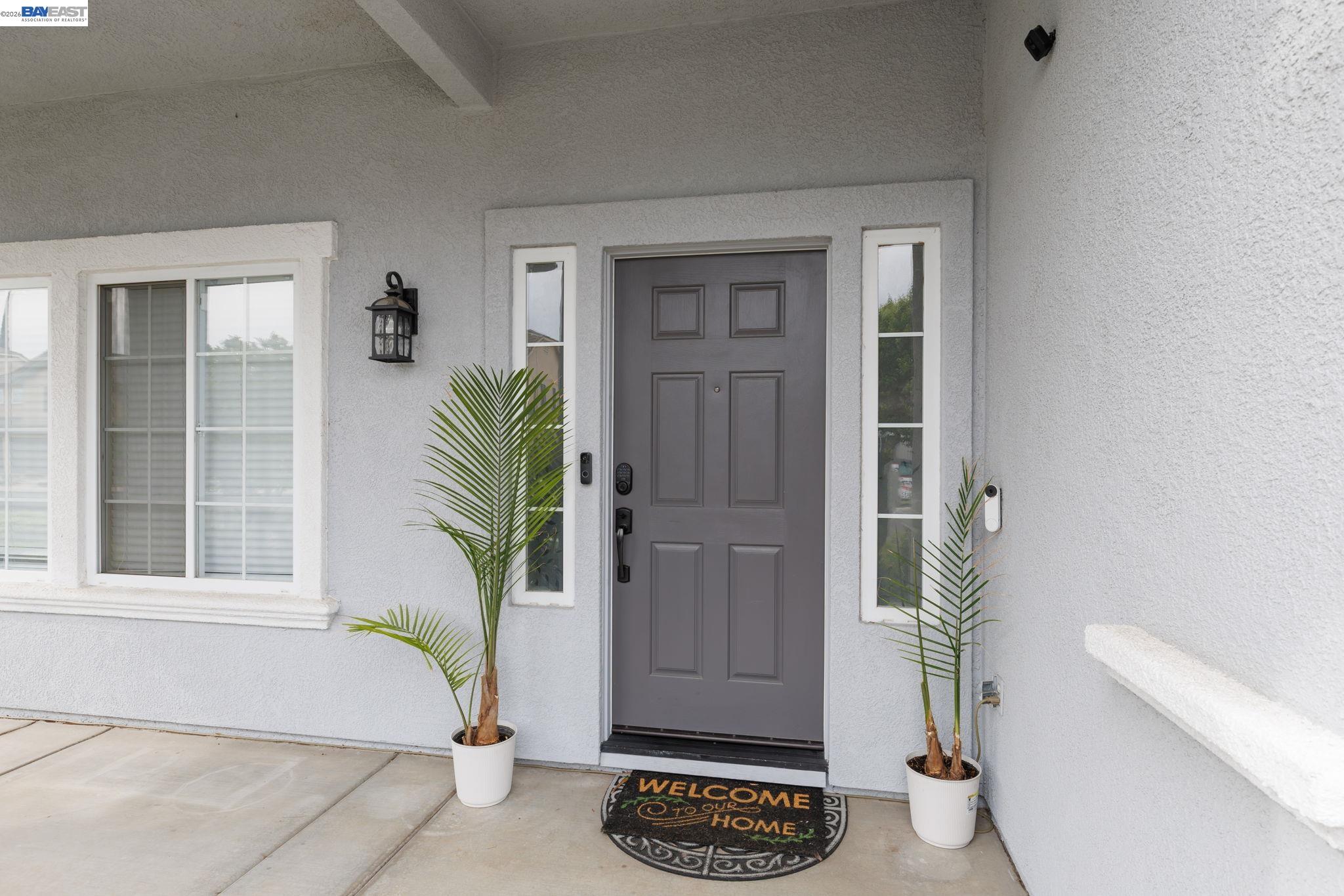 Detail Gallery Image 4 of 48 For 763 Grafton St, Manteca,  CA 95337 - 4 Beds | 2/1 Baths