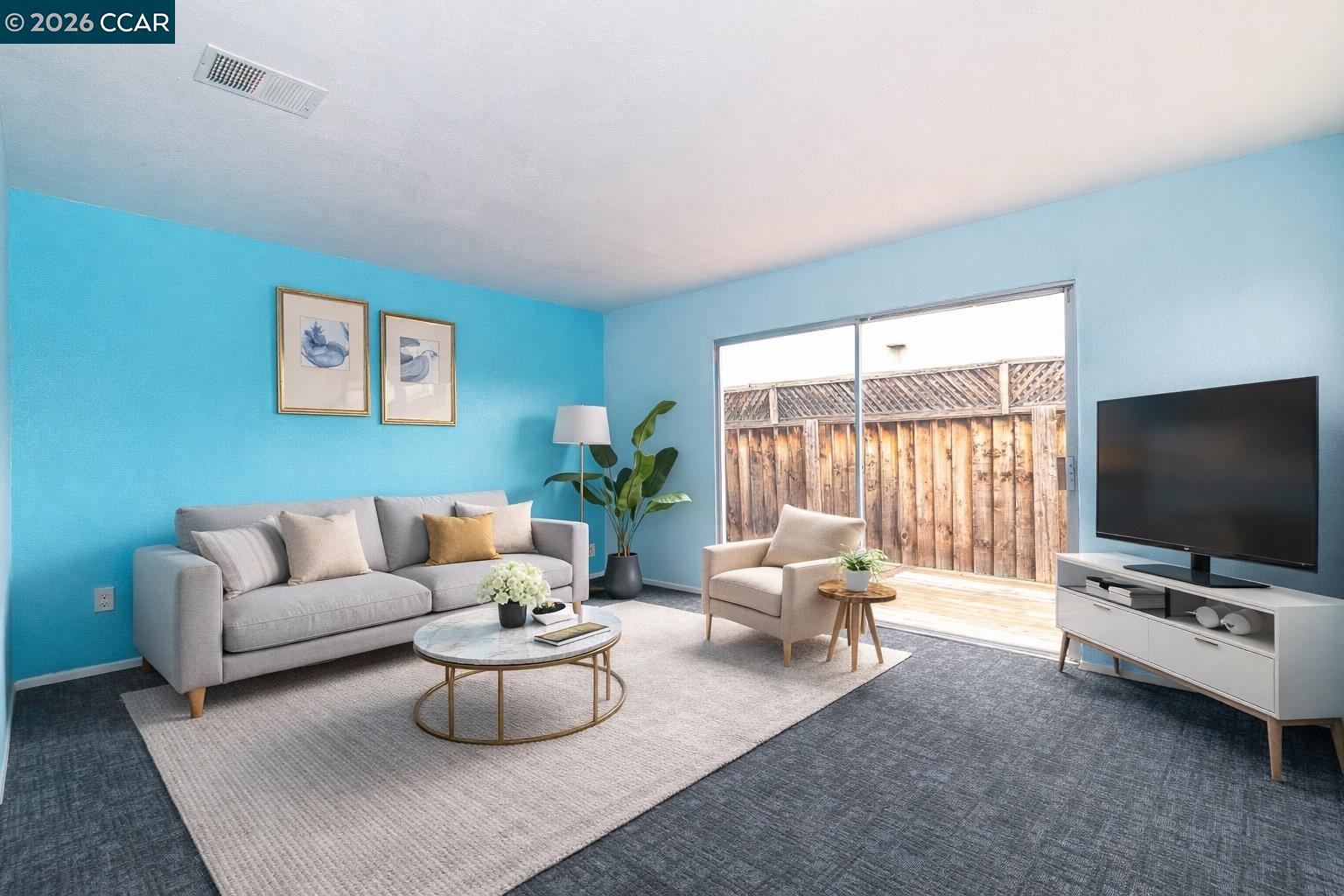 Detail Gallery Image 3 of 26 For 1730 Springwood Way, Antioch,  CA 94509 - 3 Beds | 2 Baths