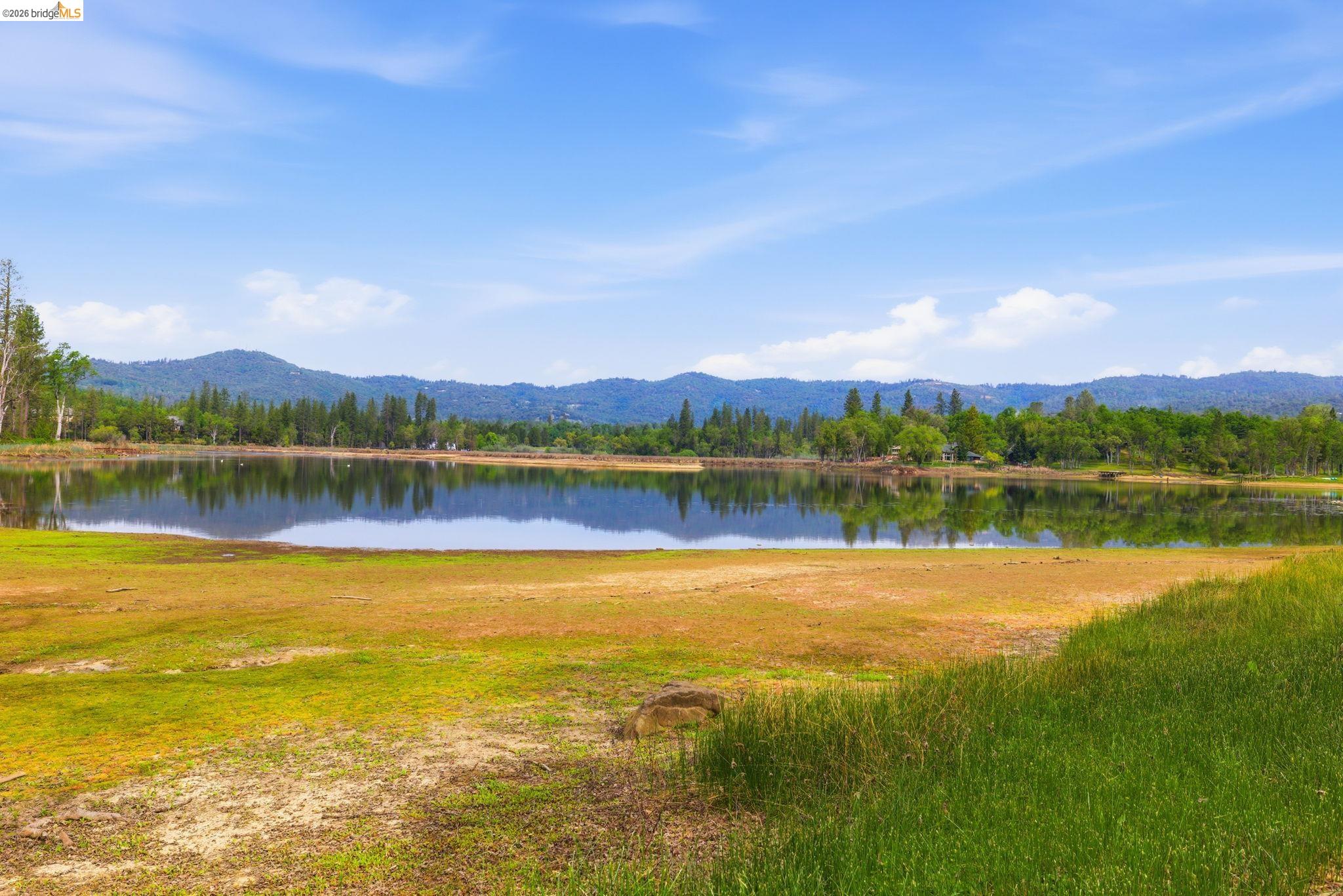 Detail Gallery Image 13 of 60 For 20575 Lori Ln, Sonora,  CA 95370 - 4 Beds | 3 Baths