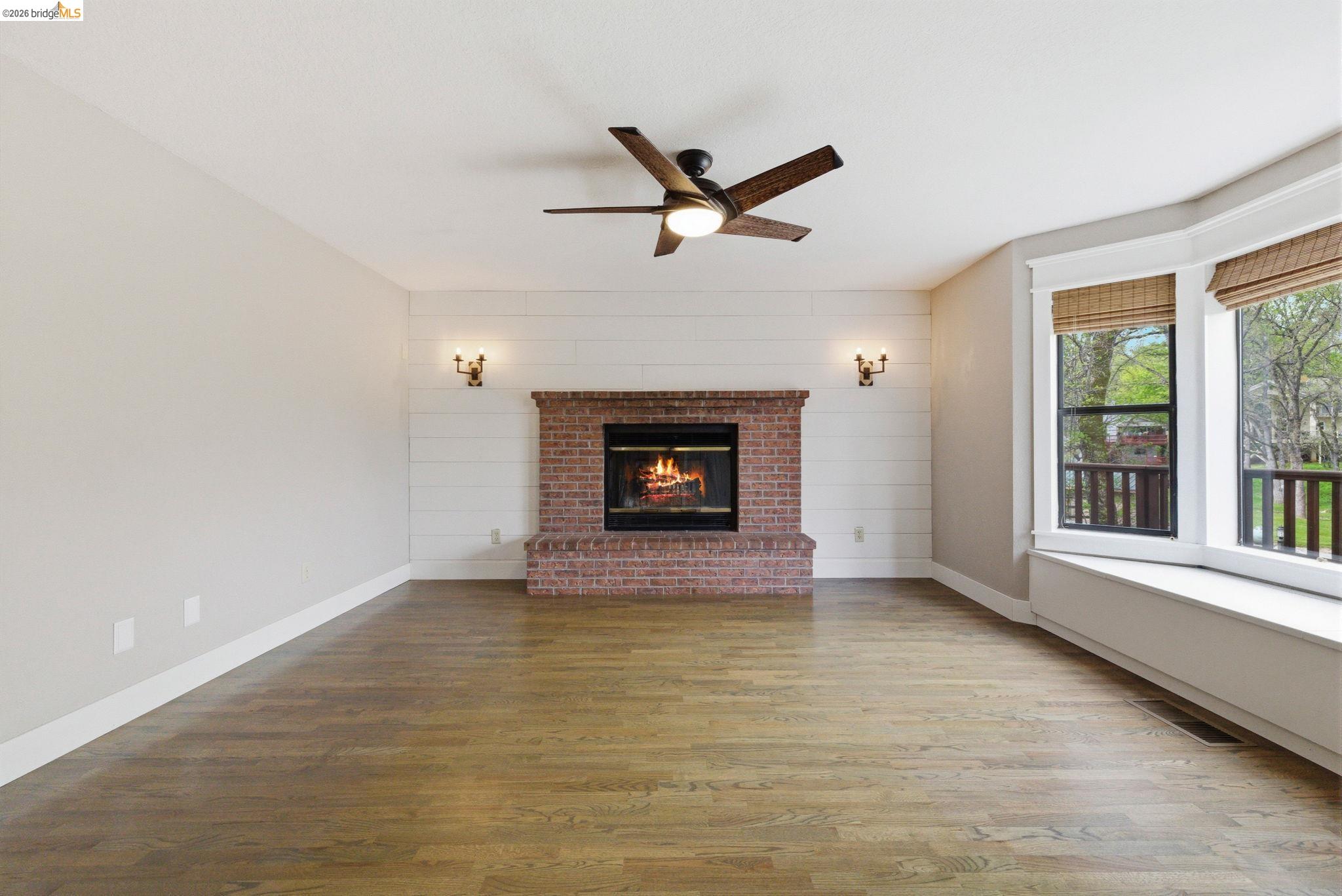 Detail Gallery Image 21 of 60 For 20575 Lori Ln, Sonora,  CA 95370 - 4 Beds | 3 Baths