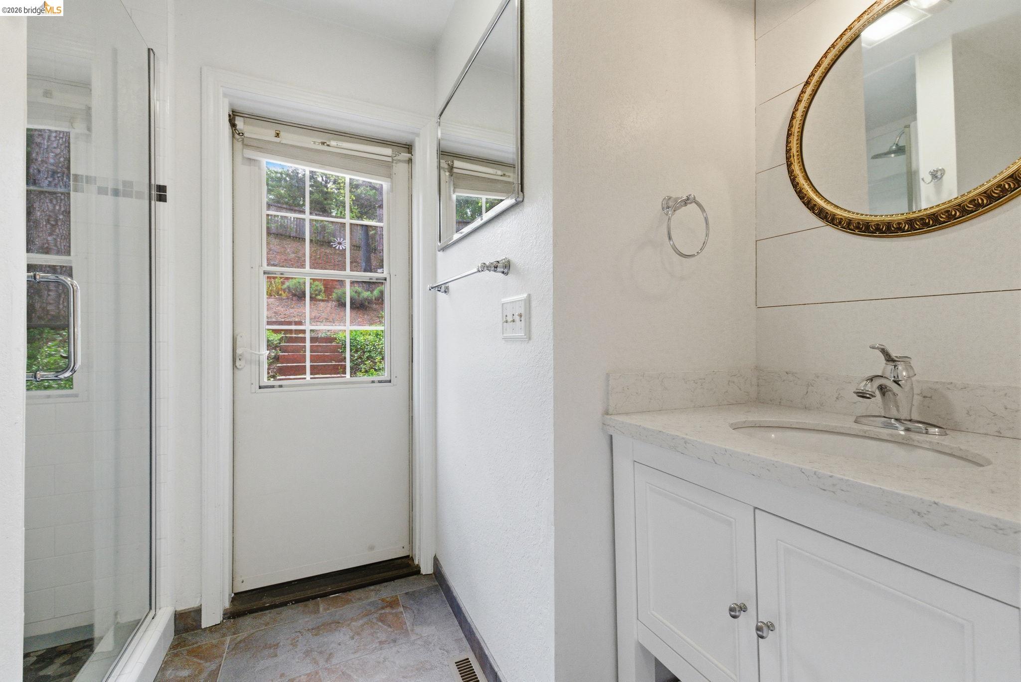 Detail Gallery Image 27 of 60 For 20575 Lori Ln, Sonora,  CA 95370 - 4 Beds | 3 Baths