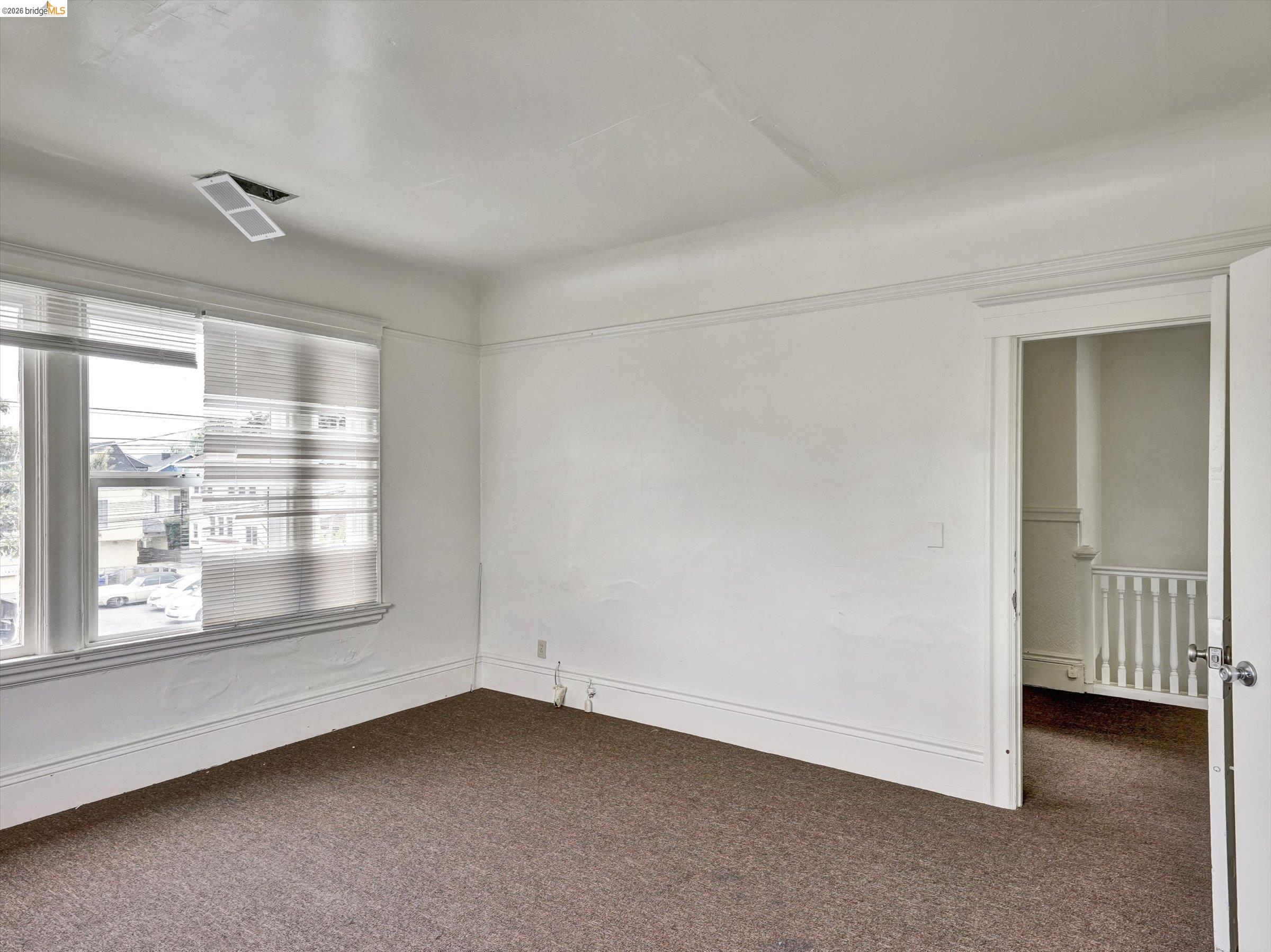 Detail Gallery Image 33 of 60 For 820 52nd St, Oakland,  CA 94608 - – Beds | – Baths