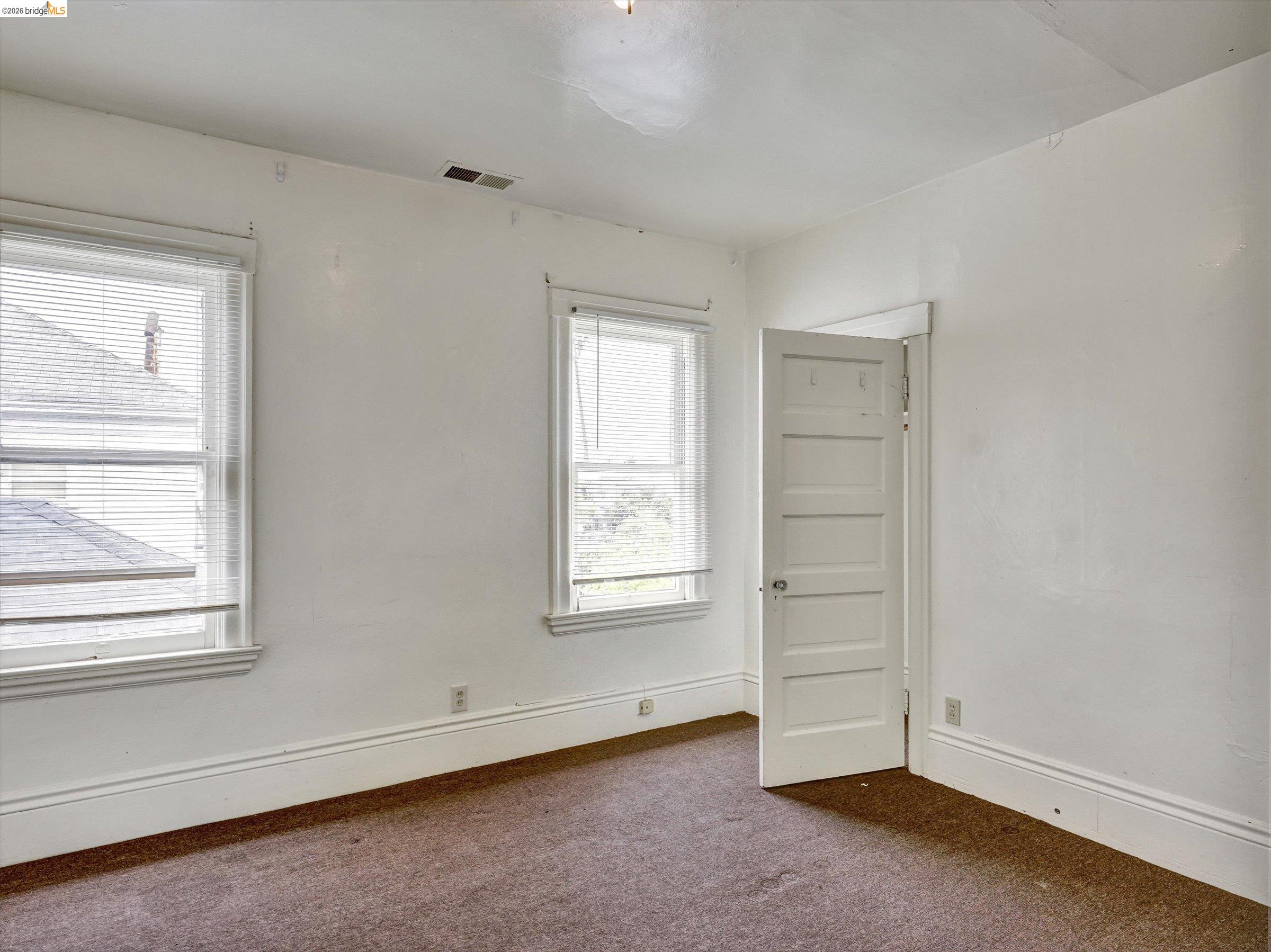 Detail Gallery Image 41 of 60 For 820 52nd St, Oakland,  CA 94608 - – Beds | – Baths