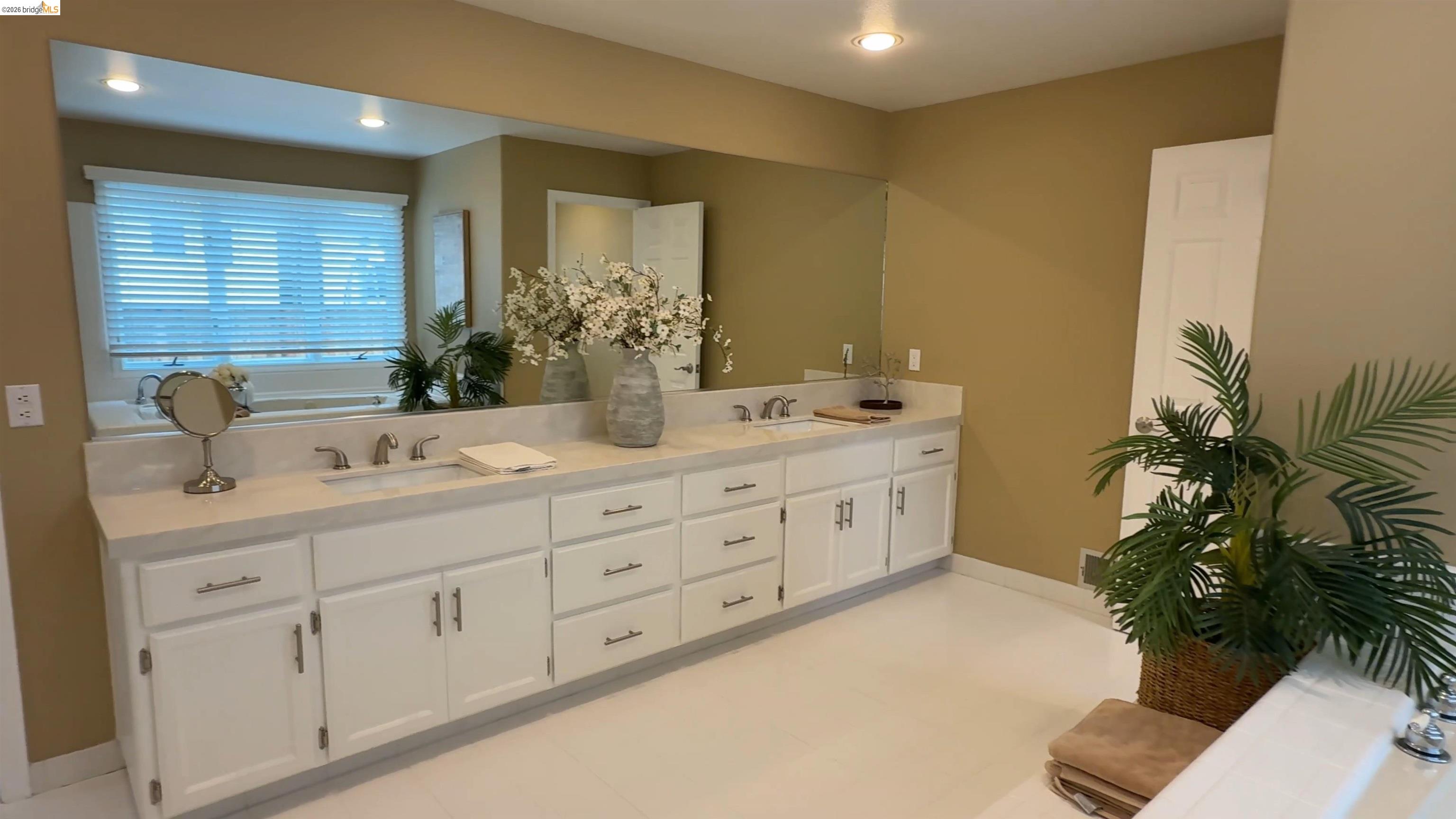 Detail Gallery Image 24 of 32 For 91 Shell Pl, Discovery Bay,  CA 94505 - 4 Beds | 2/1 Baths