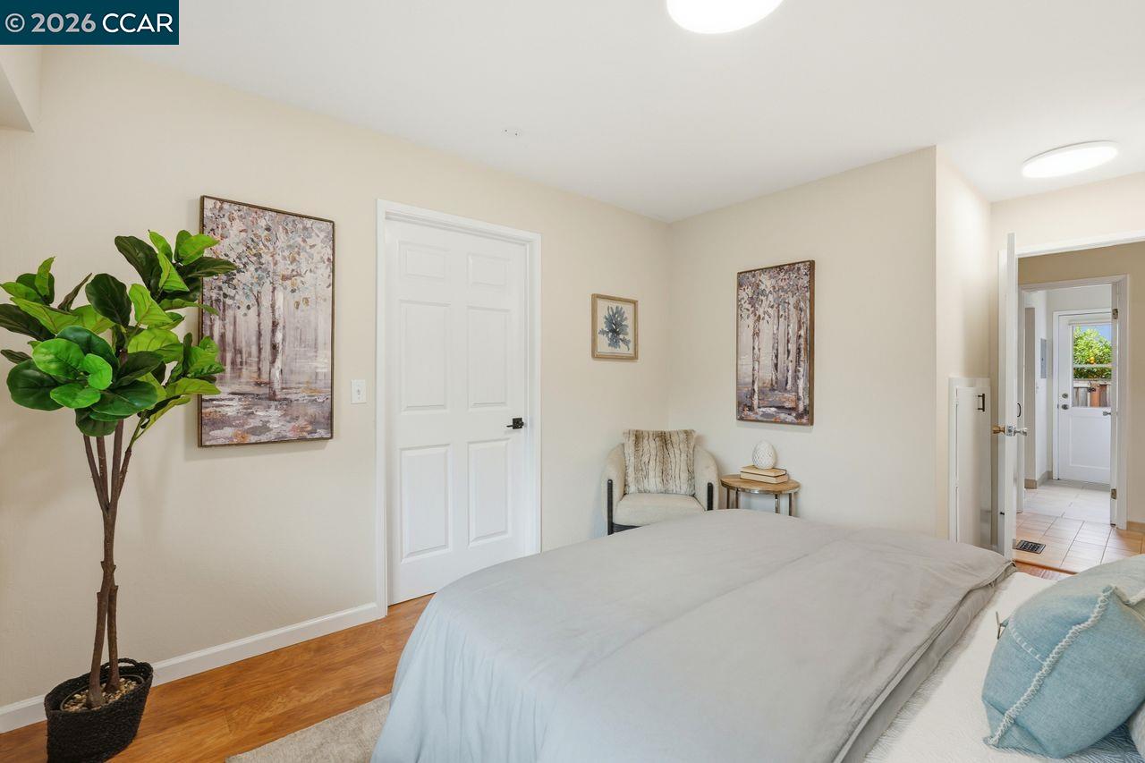 Detail Gallery Image 16 of 55 For 204 Miramonte Dr, Moraga,  CA 94556 - 4 Beds | 2 Baths