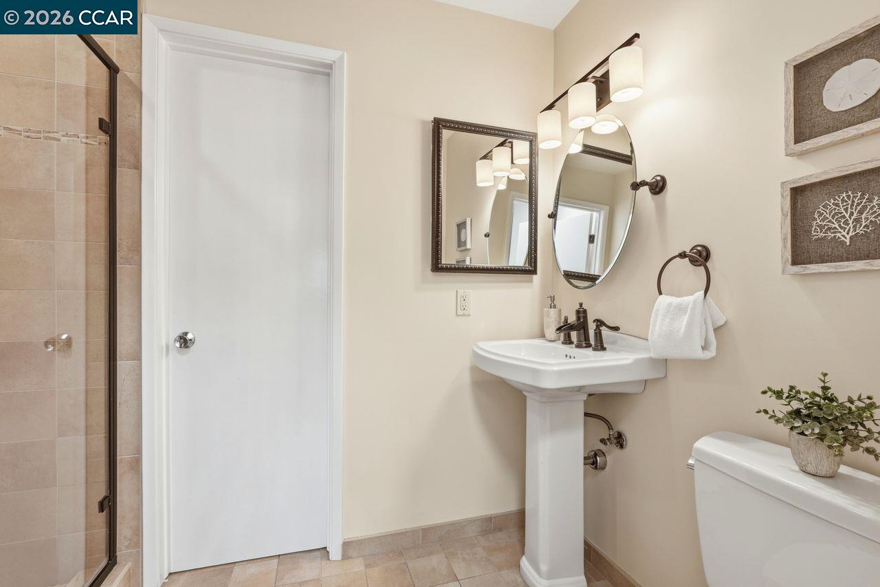 Detail Gallery Image 31 of 55 For 204 Miramonte Dr, Moraga,  CA 94556 - 4 Beds | 2 Baths