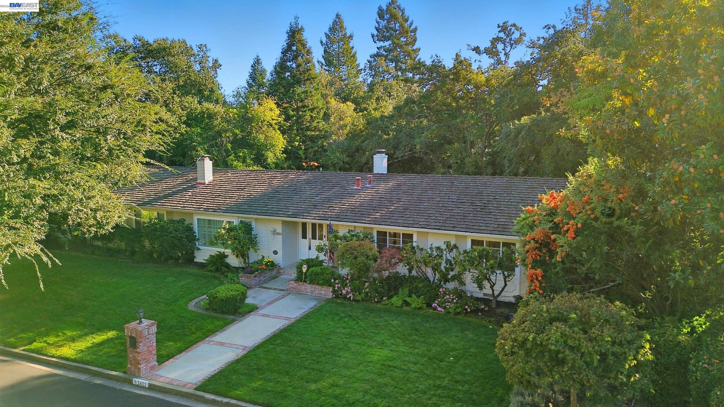 Detail Gallery Image 23 of 32 For 2402 Royal Oaks Drive, Alamo,  CA 94507 - 4 Beds | 2 Baths