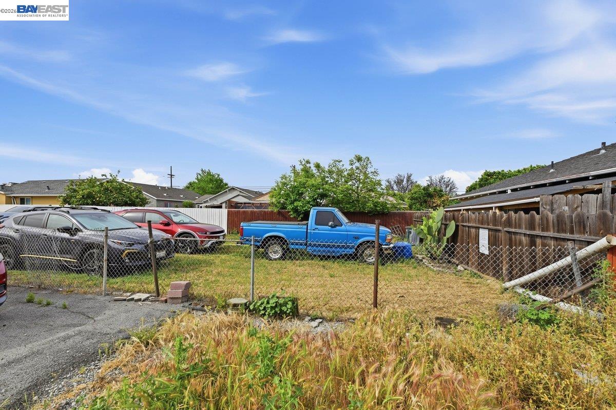 Detail Gallery Image 11 of 28 For 1617 Pacific Ave, San Leandro,  CA 94577 - – Beds | – Baths