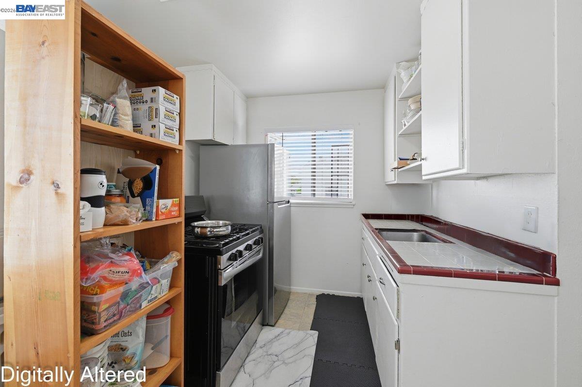 Detail Gallery Image 12 of 28 For 1617 Pacific Ave, San Leandro,  CA 94577 - – Beds | – Baths