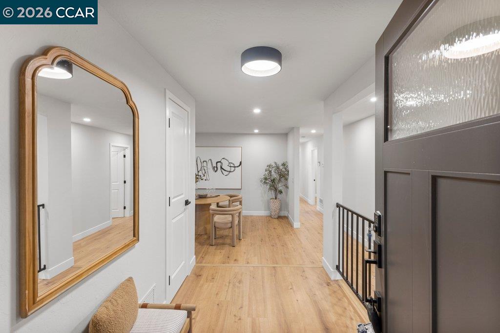 Detail Gallery Image 2 of 33 For 51 Sota Pl, San Ramon,  CA 94583 - 4 Beds | 2 Baths
