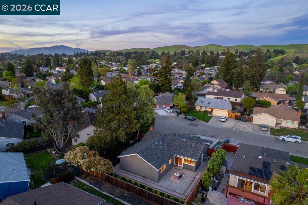 Detail Gallery Image 30 of 33 For 51 Sota Pl, San Ramon,  CA 94583 - 4 Beds | 2 Baths