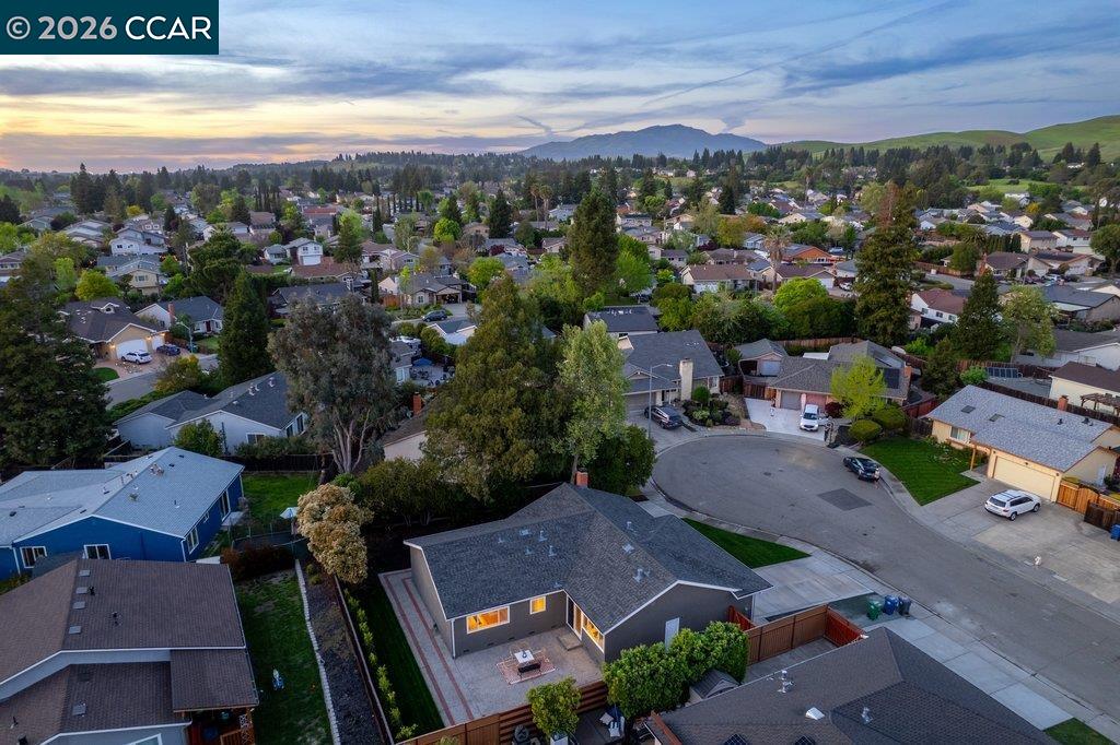 Detail Gallery Image 31 of 33 For 51 Sota Pl, San Ramon,  CA 94583 - 4 Beds | 2 Baths