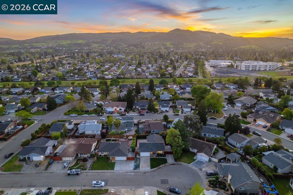 Detail Gallery Image 32 of 33 For 51 Sota Pl, San Ramon,  CA 94583 - 4 Beds | 2 Baths