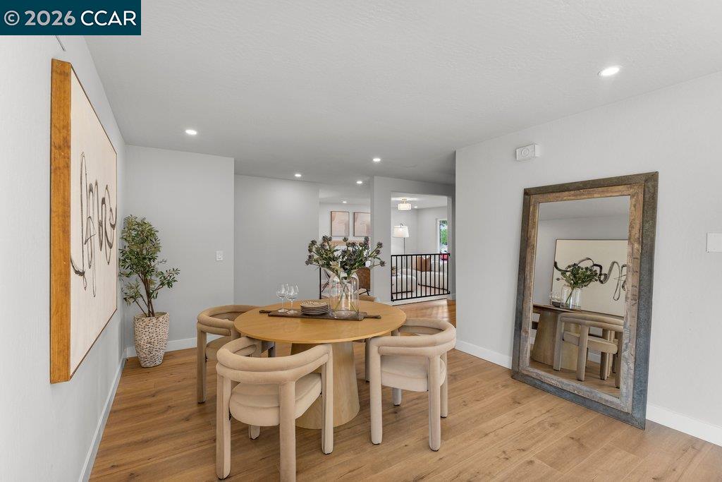 Detail Gallery Image 10 of 33 For 51 Sota Pl, San Ramon,  CA 94583 - 4 Beds | 2 Baths