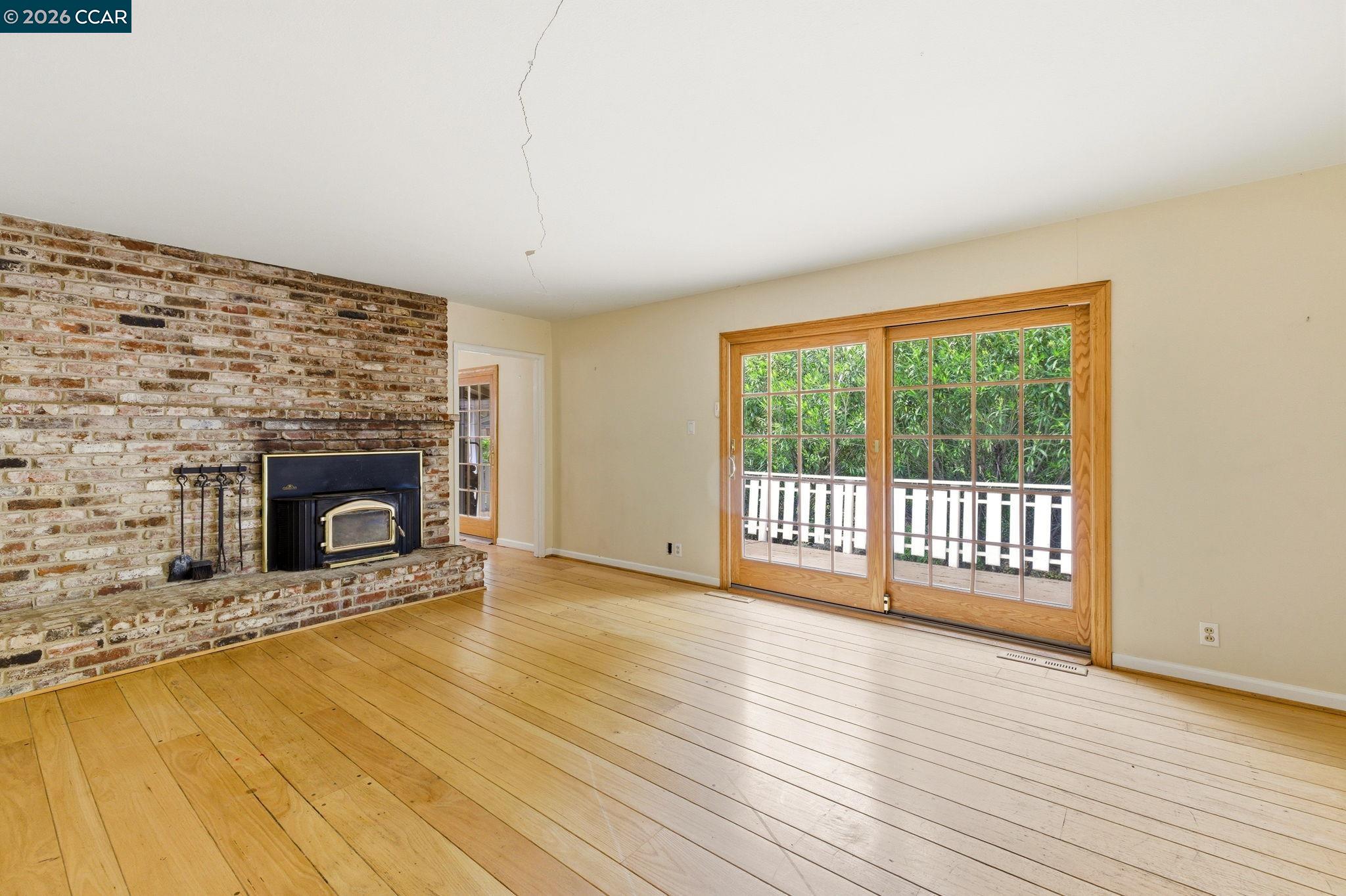 Detail Gallery Image 2 of 28 For 829 Reliez Station Rd, Lafayette,  CA 94549 - 4 Beds | 2/1 Baths