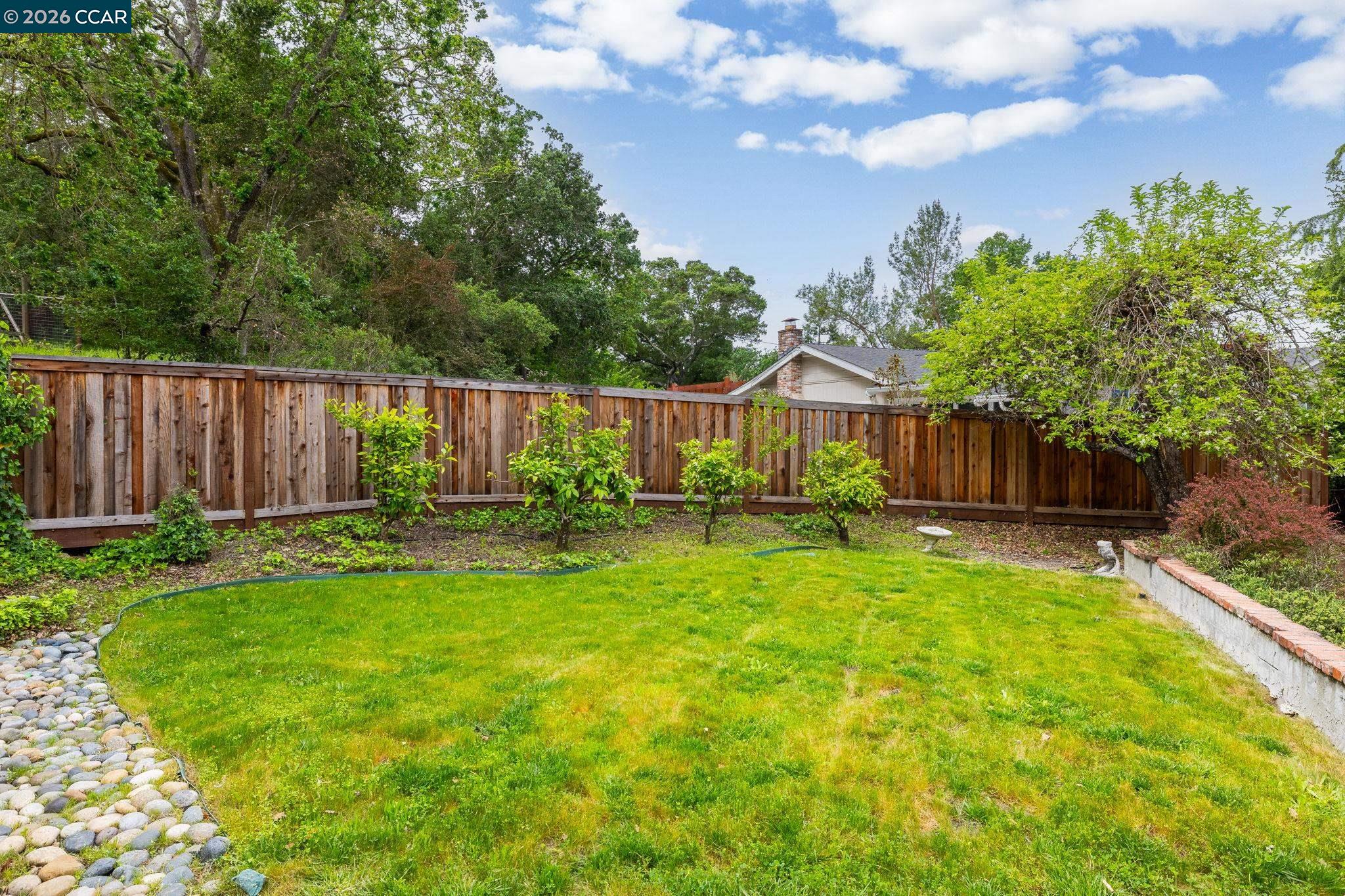 Detail Gallery Image 22 of 28 For 829 Reliez Station Rd, Lafayette,  CA 94549 - 4 Beds | 2/1 Baths