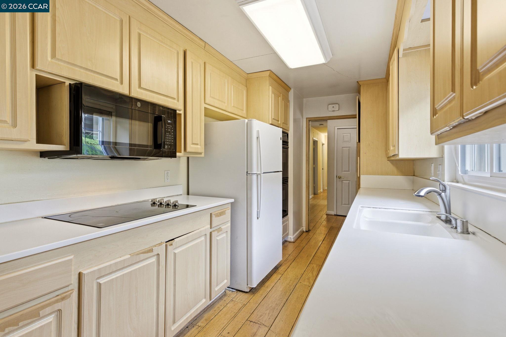 Detail Gallery Image 7 of 28 For 829 Reliez Station Rd, Lafayette,  CA 94549 - 4 Beds | 2/1 Baths