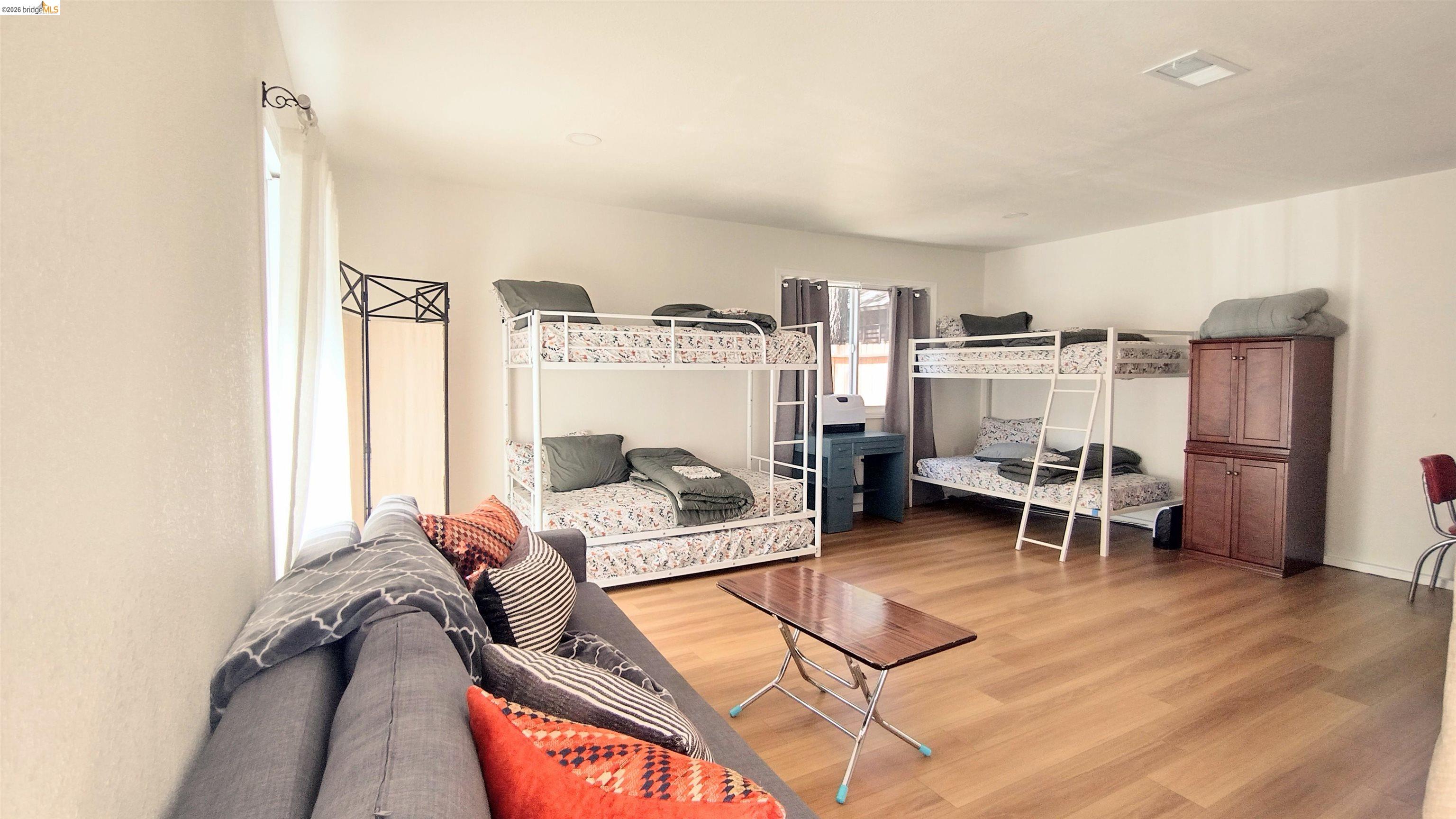 Detail Gallery Image 19 of 27 For 1098 4th St, South Lake Tahoe,  CA 96150 - 2 Beds | 2 Baths