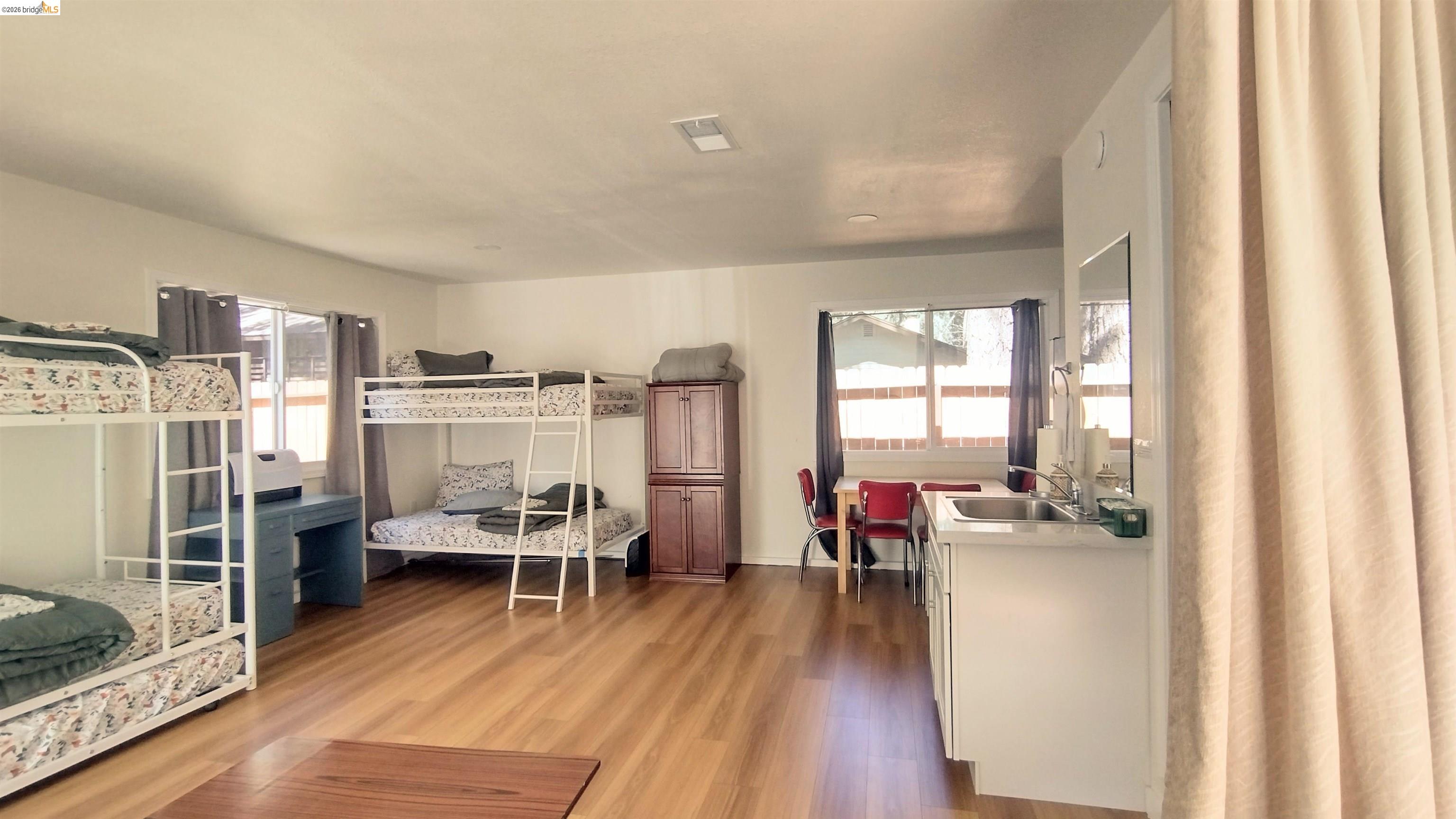 Detail Gallery Image 27 of 27 For 1098 4th St, South Lake Tahoe,  CA 96150 - 2 Beds | 2 Baths