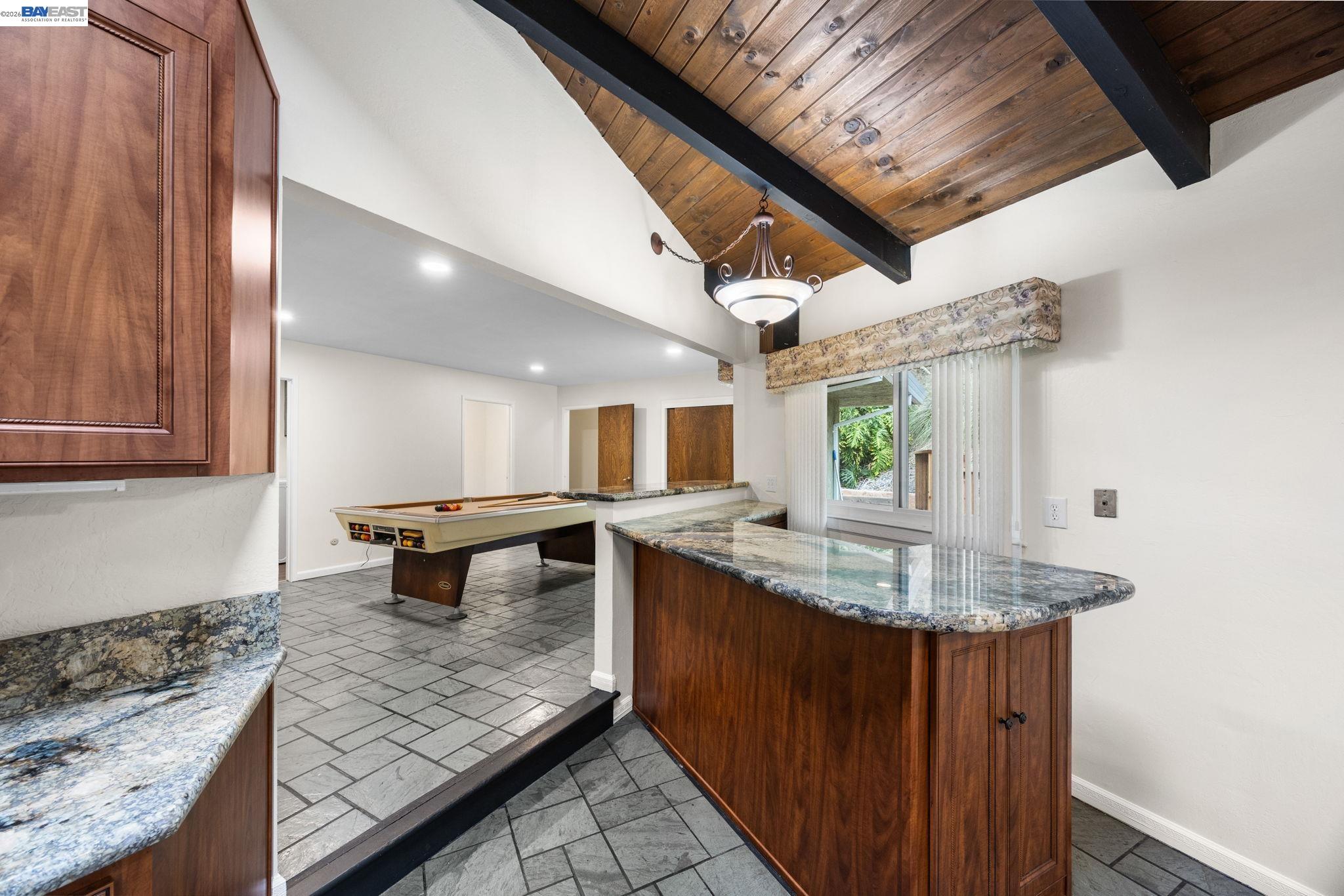 Detail Gallery Image 25 of 42 For 699 Fiesta Pl, Hayward,  CA 94544 - 4 Beds | 2/1 Baths