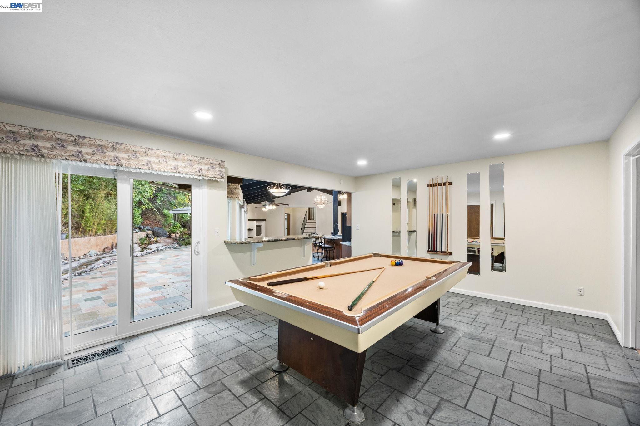 Detail Gallery Image 27 of 42 For 699 Fiesta Pl, Hayward,  CA 94544 - 4 Beds | 2/1 Baths