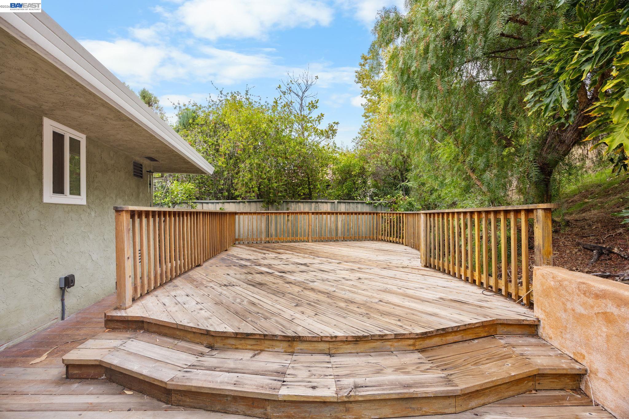 Detail Gallery Image 29 of 42 For 699 Fiesta Pl, Hayward,  CA 94544 - 4 Beds | 2/1 Baths