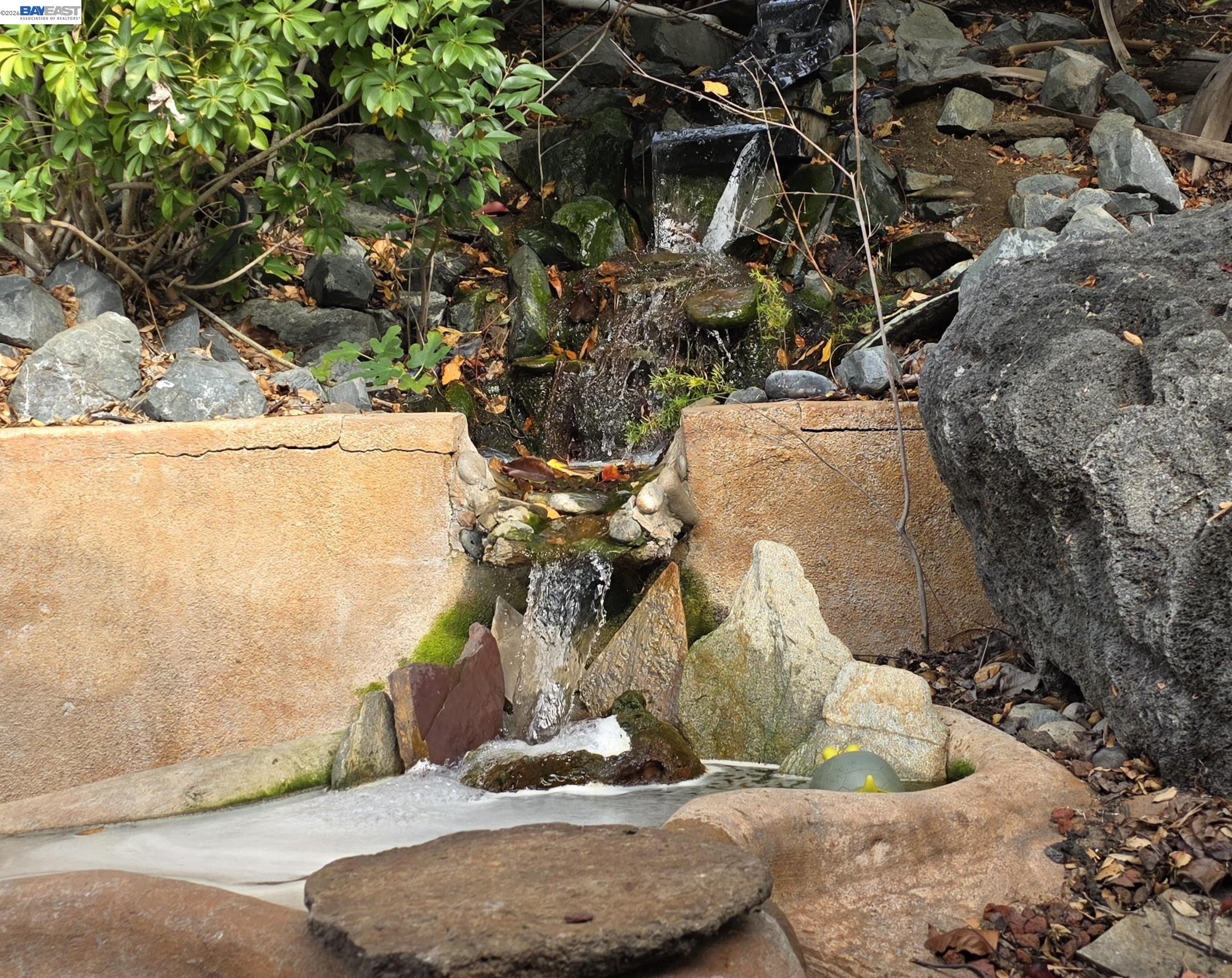 Detail Gallery Image 32 of 42 For 699 Fiesta Pl, Hayward,  CA 94544 - 4 Beds | 2/1 Baths