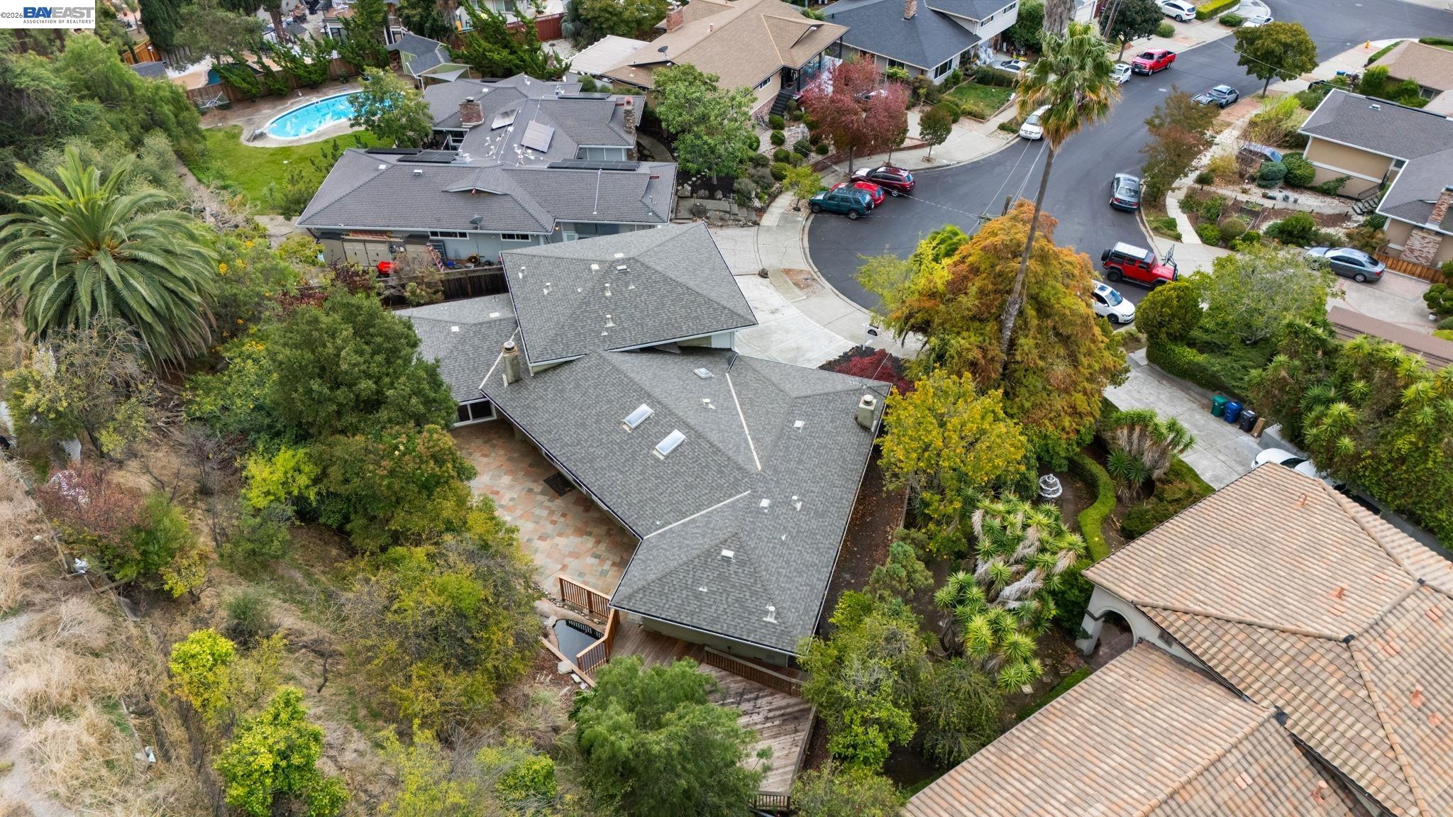 Detail Gallery Image 36 of 42 For 699 Fiesta Pl, Hayward,  CA 94544 - 4 Beds | 2/1 Baths