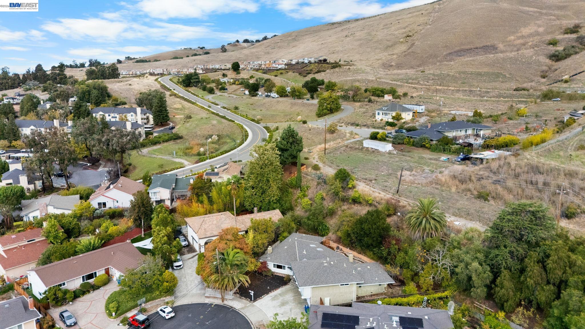 Detail Gallery Image 39 of 42 For 699 Fiesta Pl, Hayward,  CA 94544 - 4 Beds | 2/1 Baths