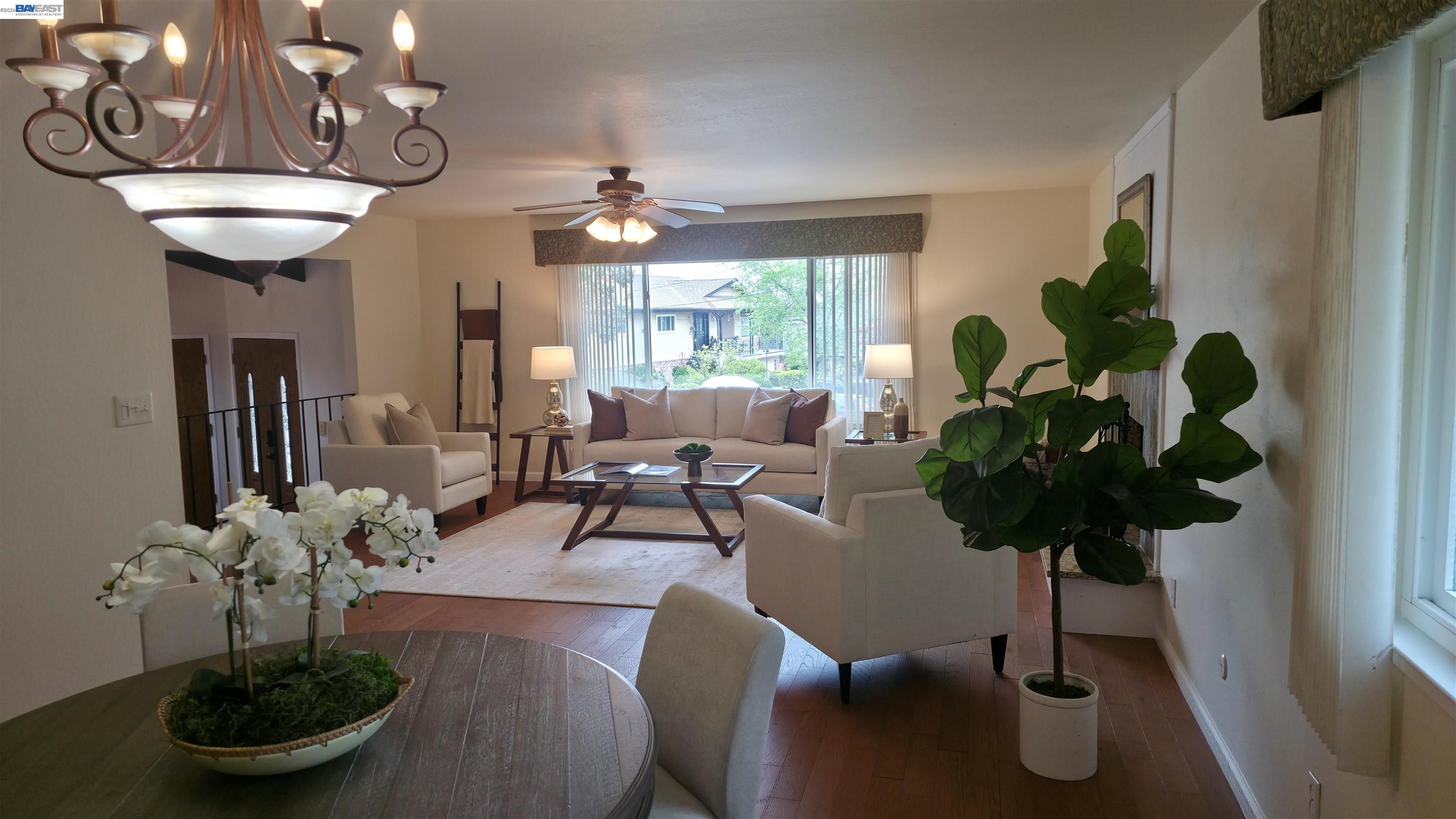 Detail Gallery Image 5 of 42 For 699 Fiesta Pl, Hayward,  CA 94544 - 4 Beds | 2/1 Baths