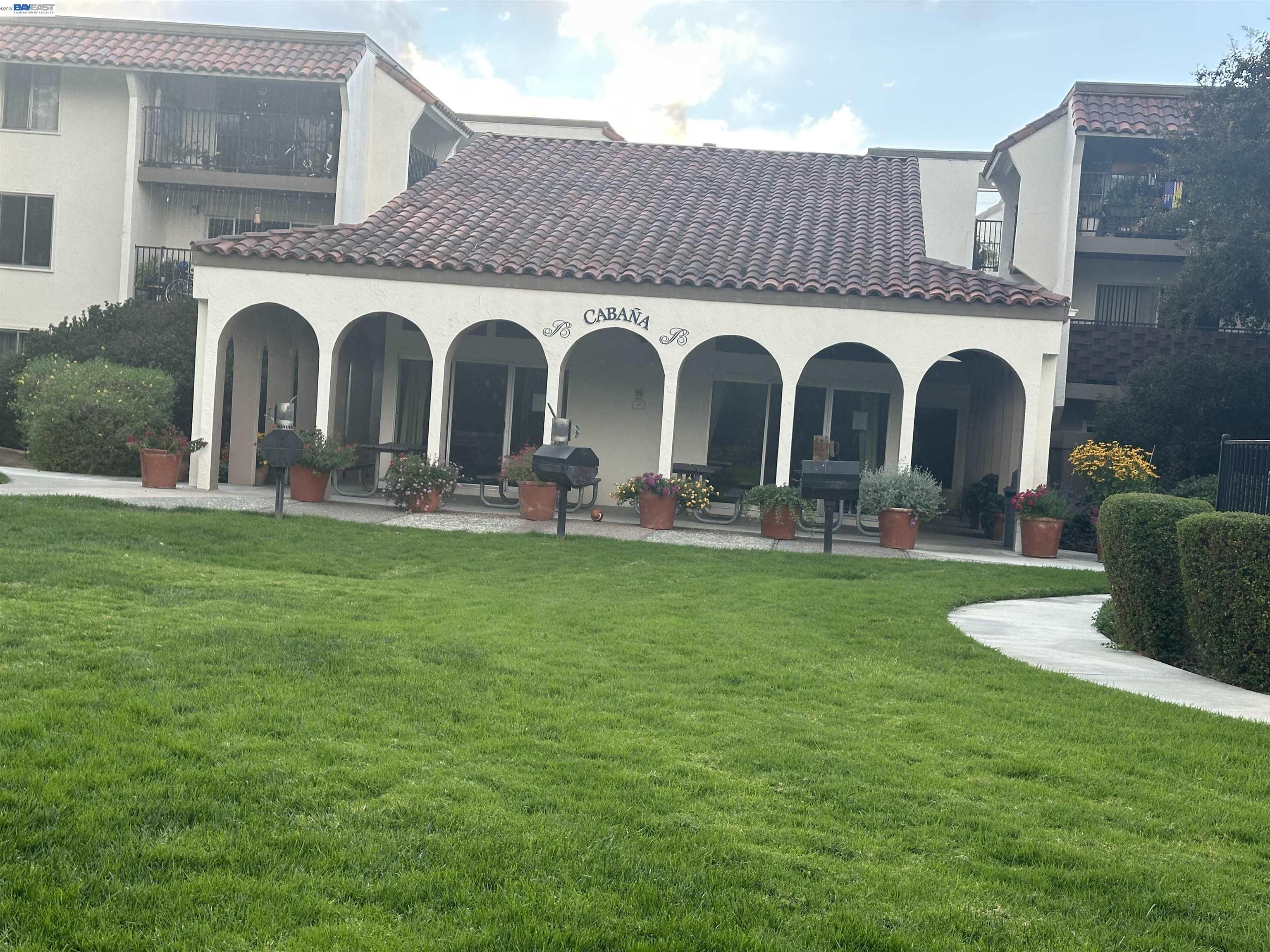 Detail Gallery Image 16 of 18 For 1720 Halford Avenue #121,  Santa Clara,  CA 95051 - 2 Beds | 2 Baths