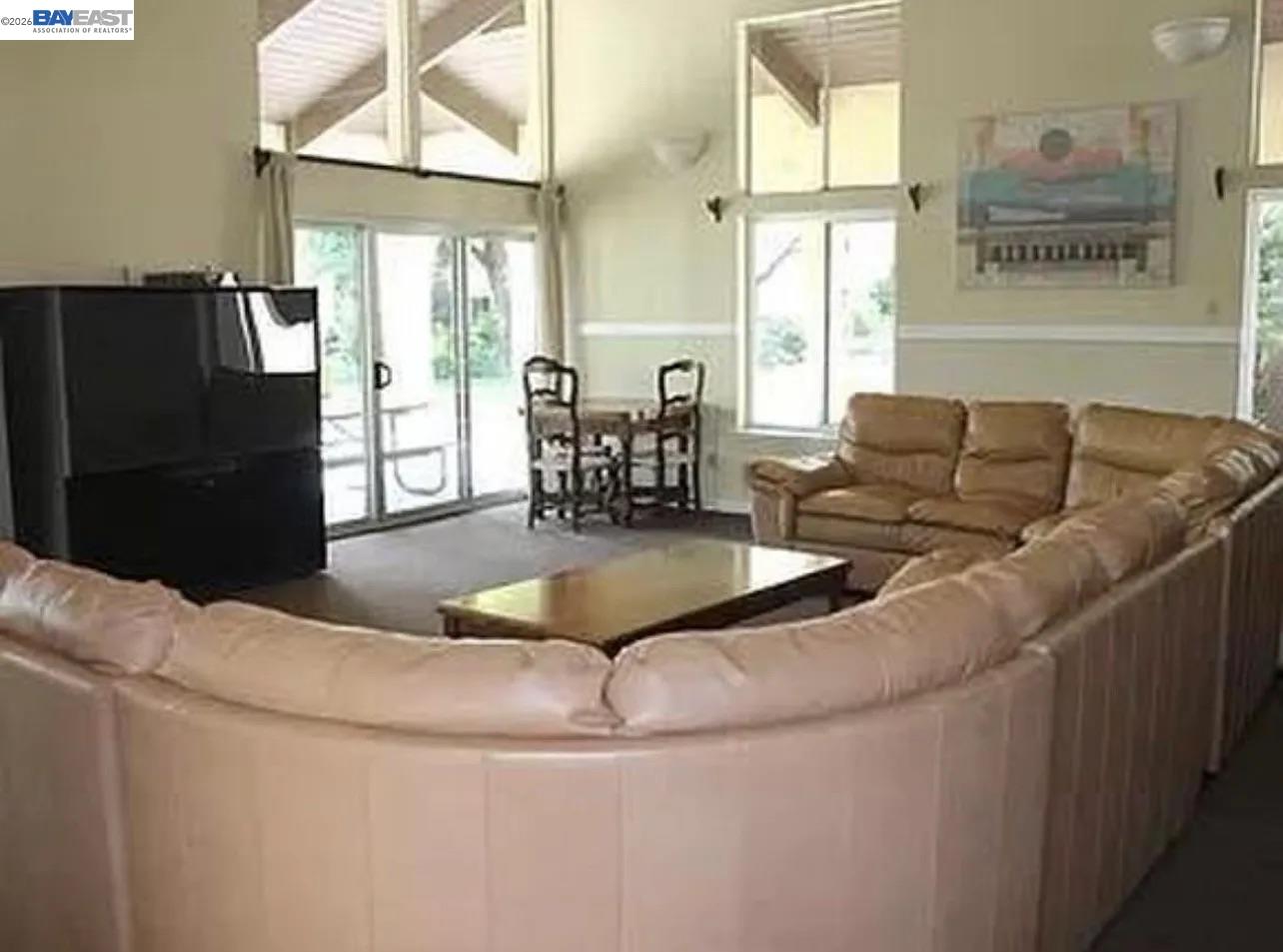 Detail Gallery Image 4 of 18 For 1720 Halford Avenue #121,  Santa Clara,  CA 95051 - 2 Beds | 2 Baths