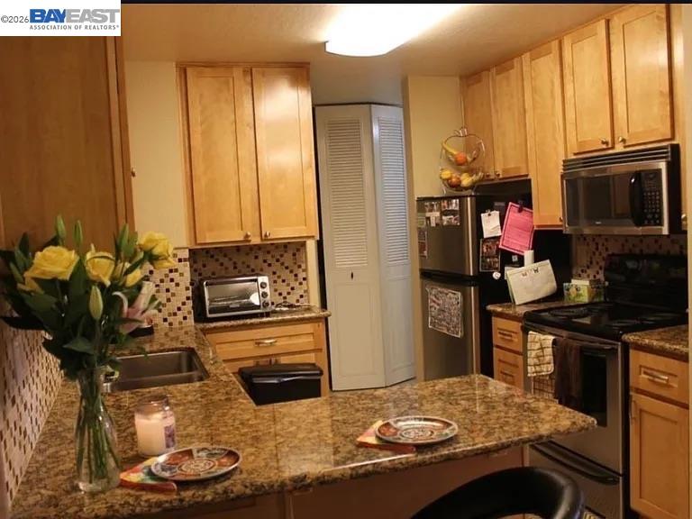 Detail Gallery Image 8 of 18 For 1720 Halford Avenue #121,  Santa Clara,  CA 95051 - 2 Beds | 2 Baths