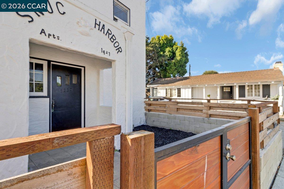 Detail Gallery Image 4 of 12 For 1230 Del Monte Ave, Monterey,  CA 93940 - – Beds | – Baths