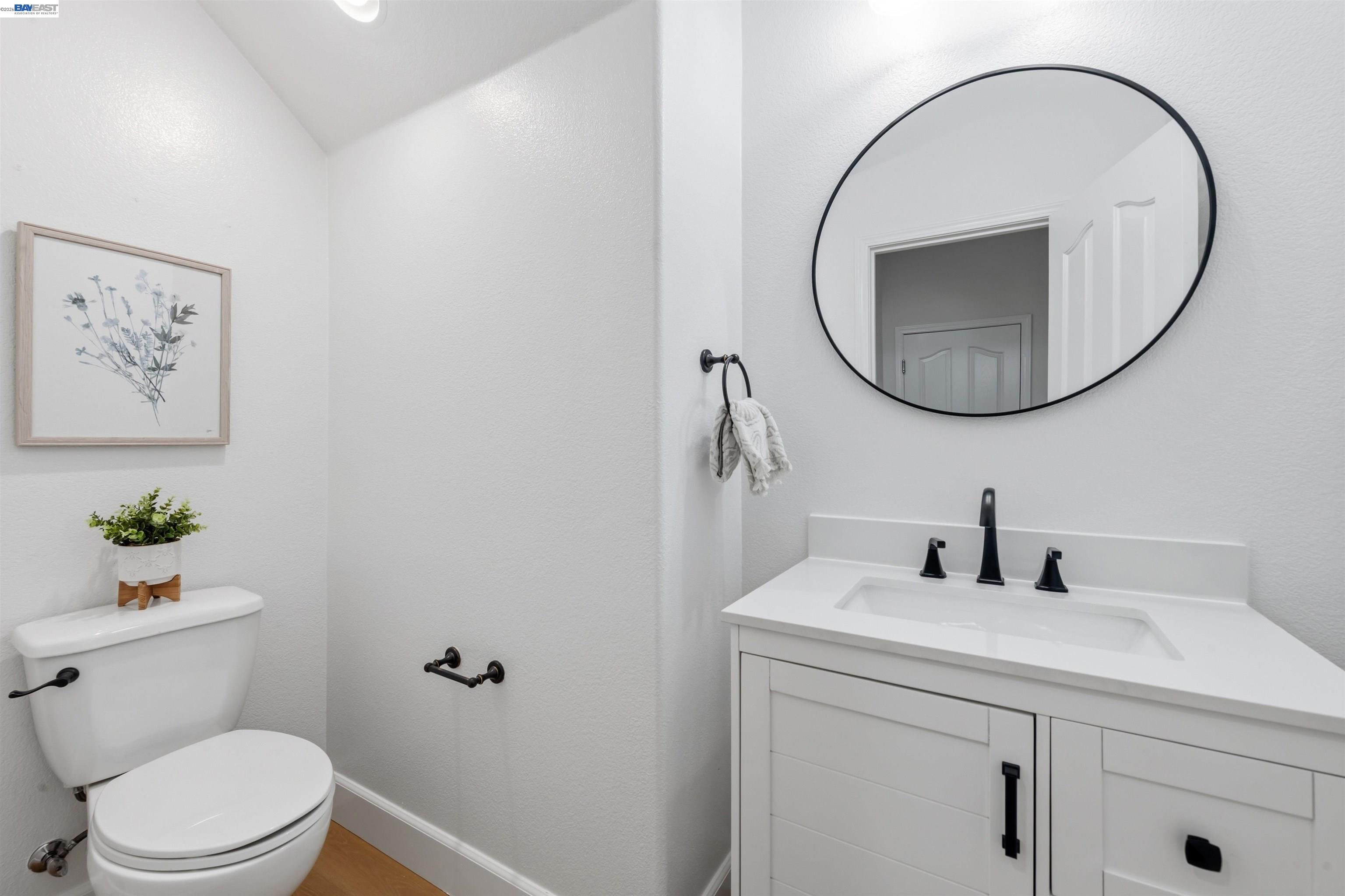 Detail Gallery Image 15 of 44 For 4978 Houlton Ct, Dublin,  CA 94568 - 5 Beds | 3/1 Baths