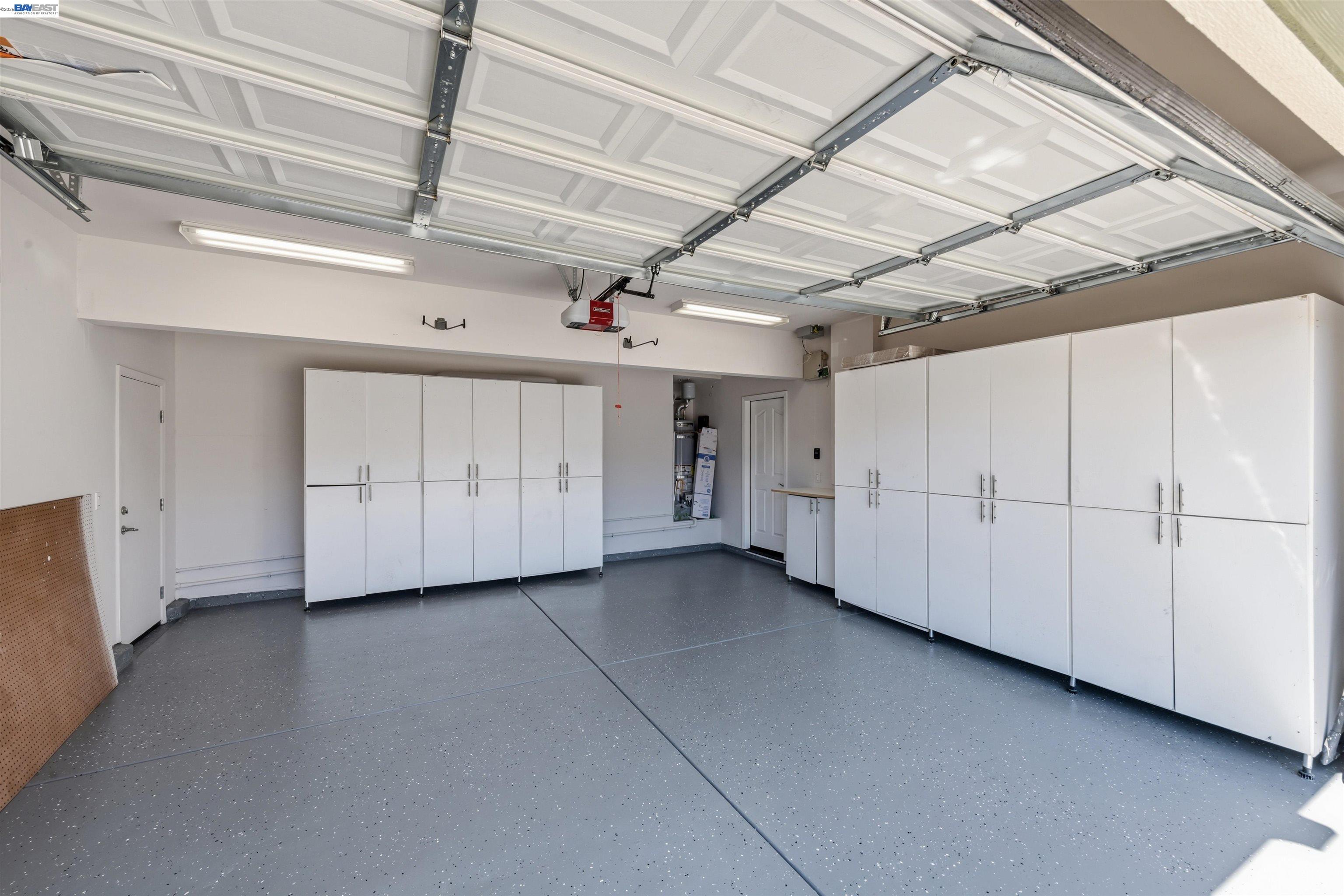 Detail Gallery Image 35 of 44 For 4978 Houlton Ct, Dublin,  CA 94568 - 5 Beds | 3/1 Baths