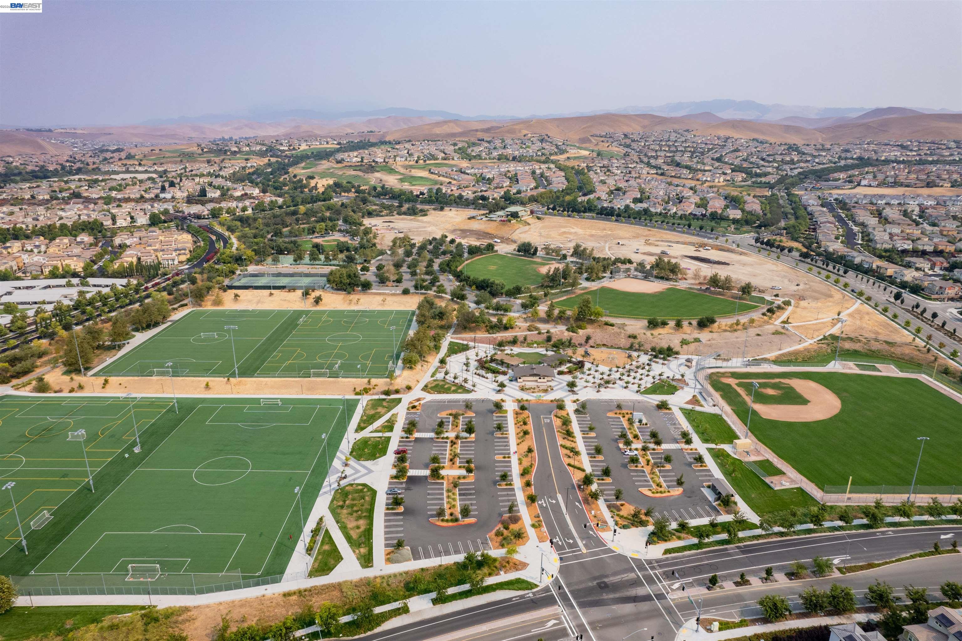 Detail Gallery Image 43 of 44 For 4978 Houlton Ct, Dublin,  CA 94568 - 5 Beds | 3/1 Baths