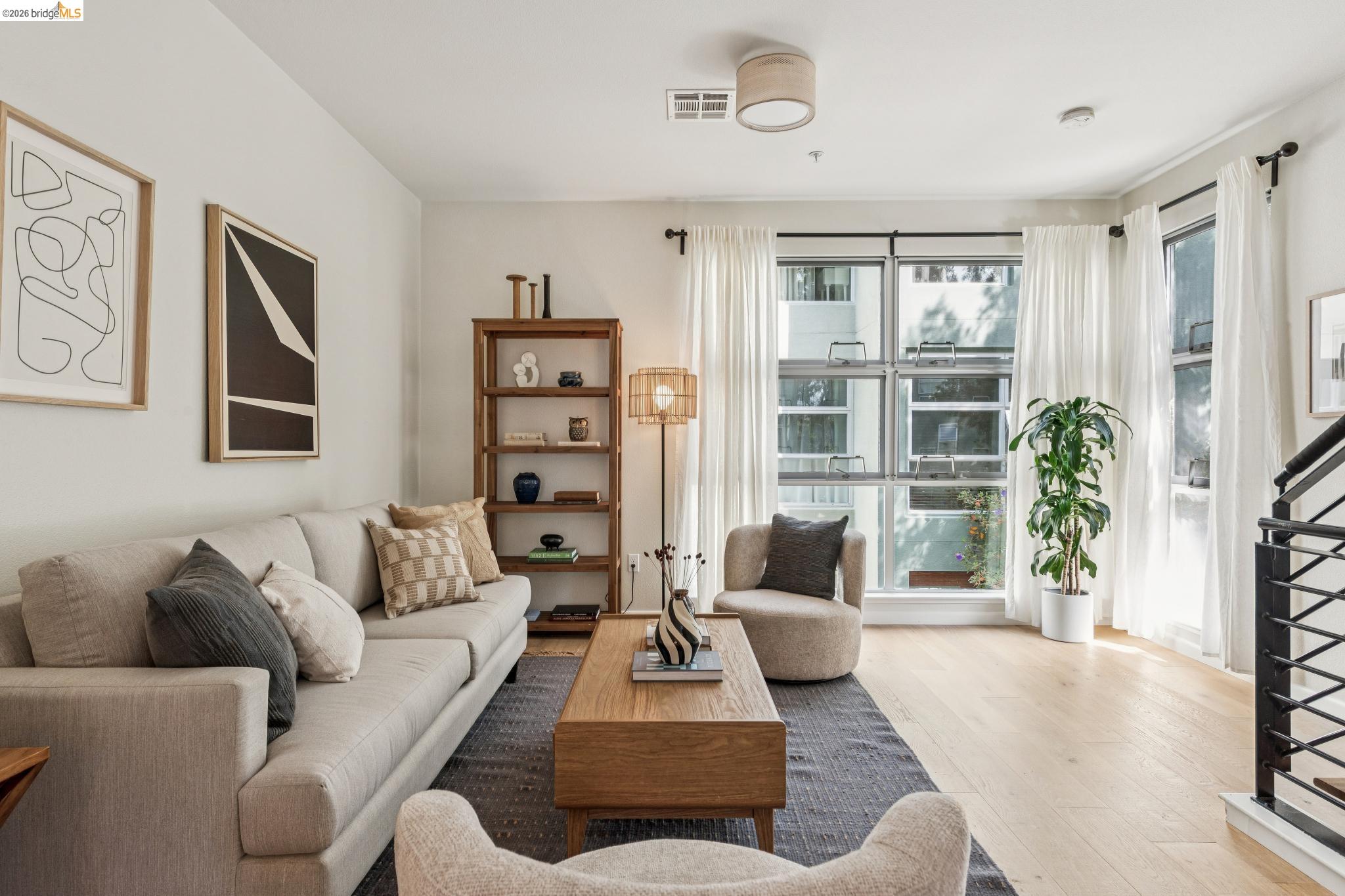 Photo #4: 41129301 Listing: Photo #4