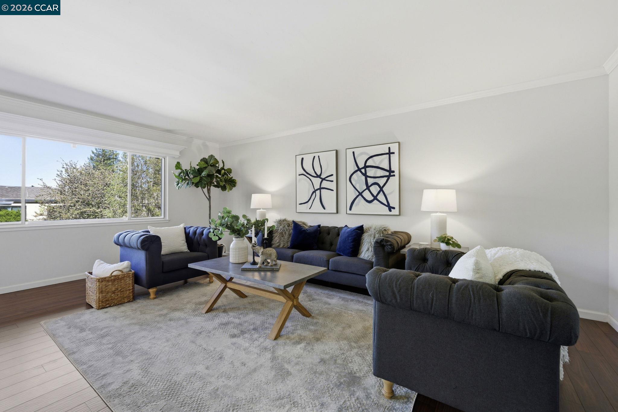 Photo #3: 41129302 Listing: Photo #3